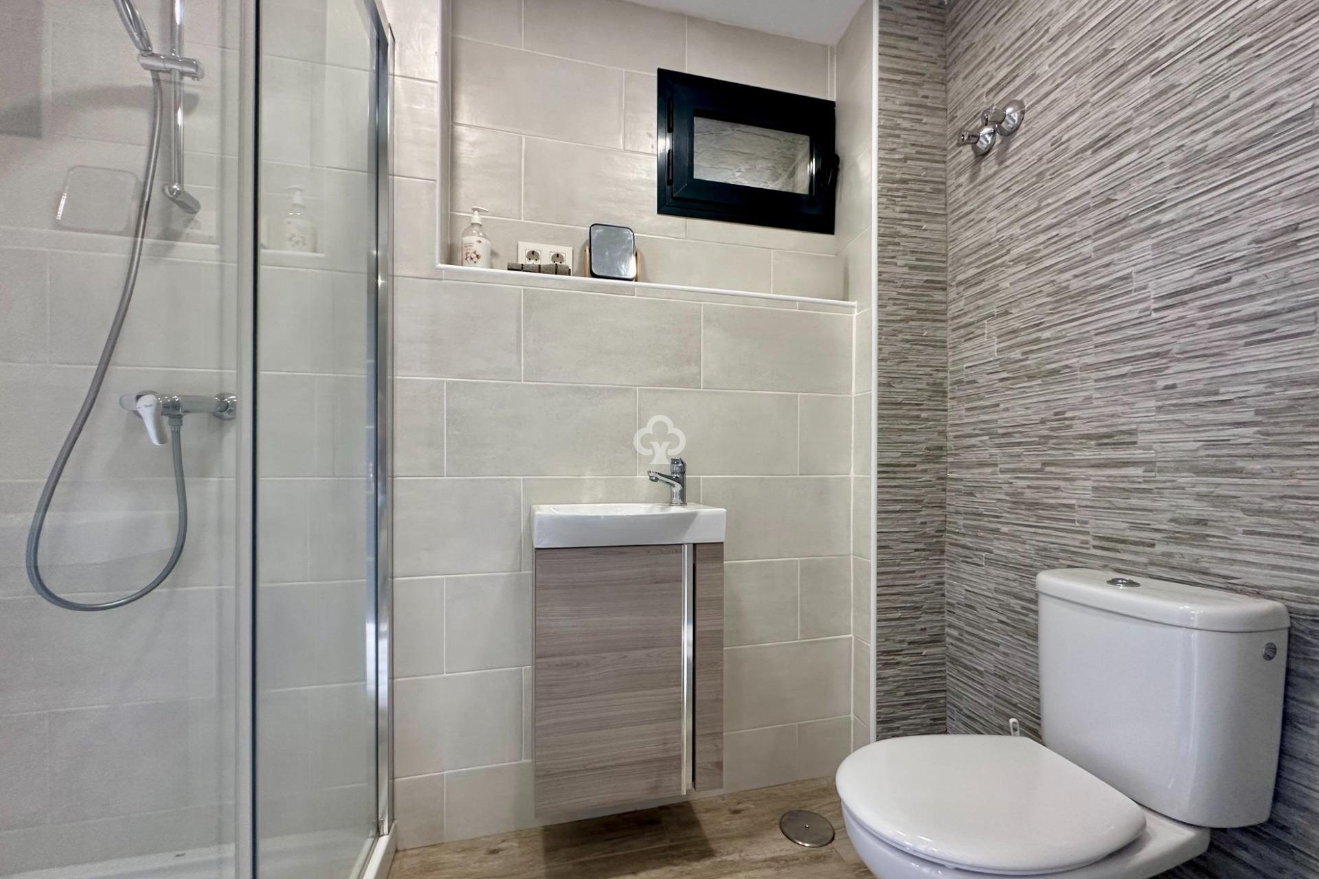 Jälleenmyynti - Casa -
Fuengirola - Los Pacos