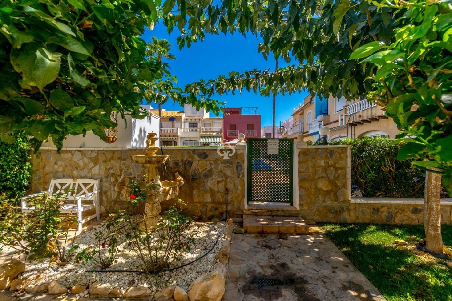 Jälleenmyynti - Duplex -
Orihuela Costa - La Florida