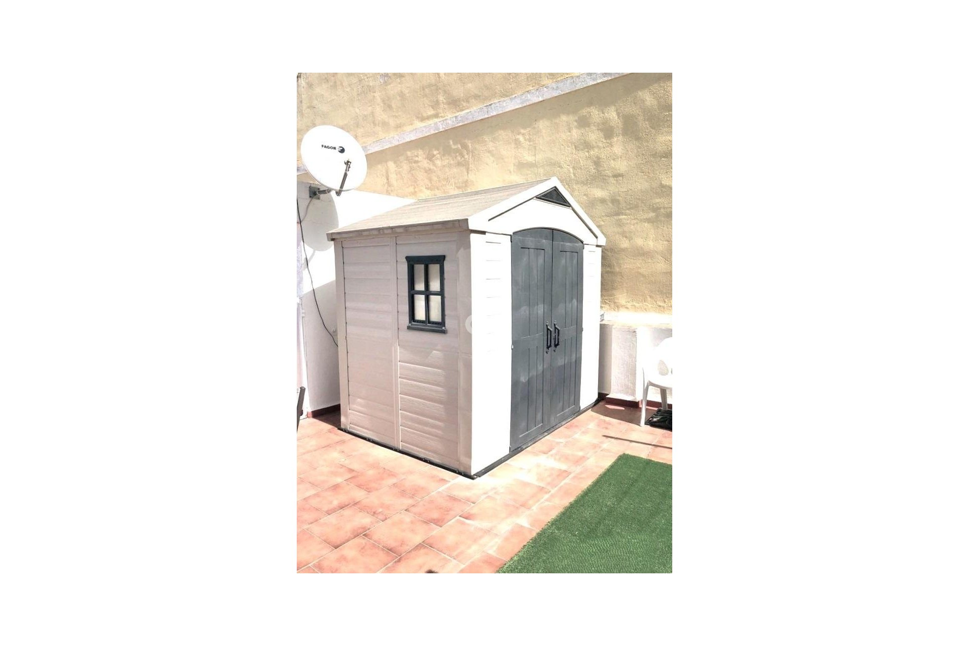 Jälleenmyynti - Huoneisto -
Fuengirola - 2ª Línea de playa