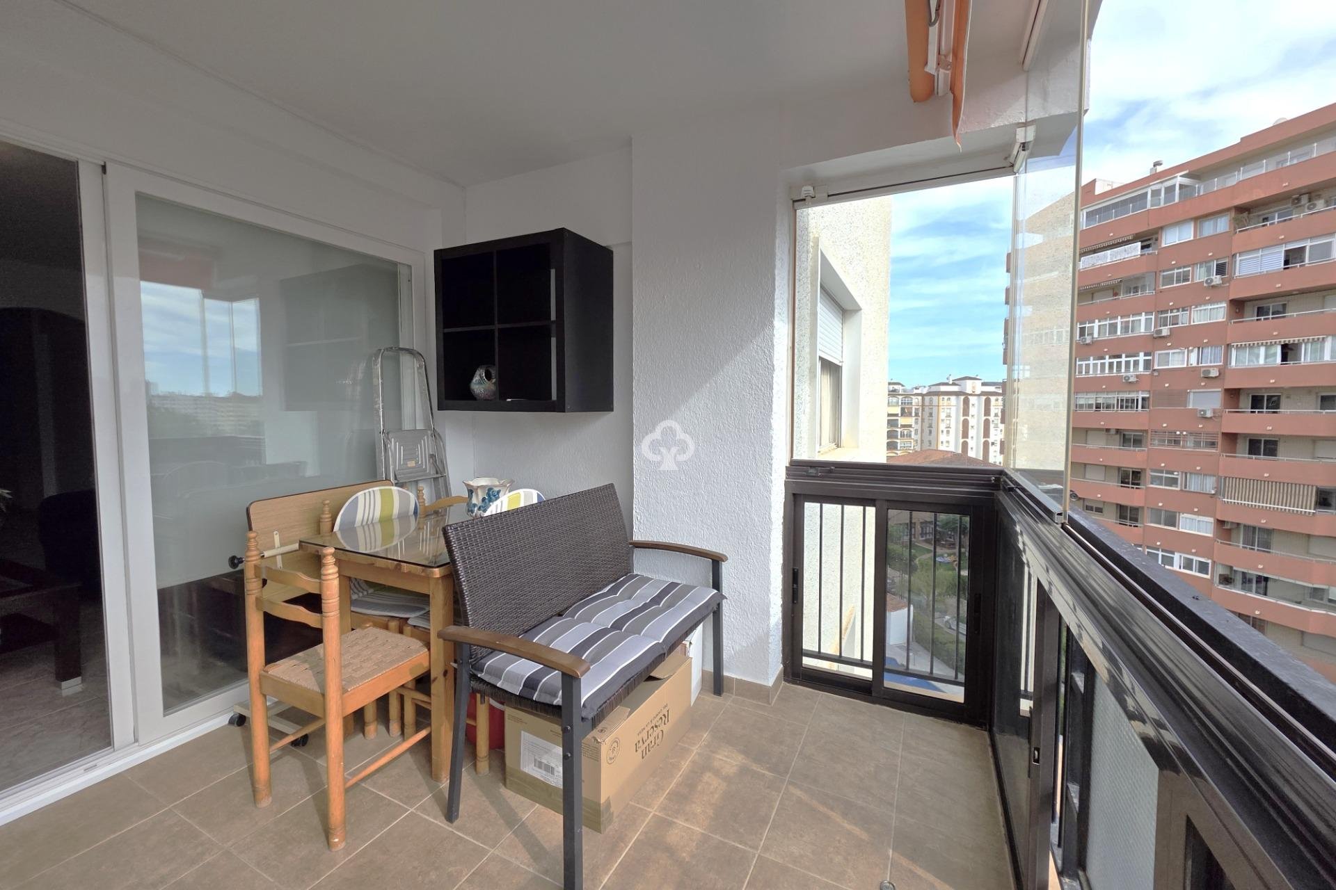Jälleenmyynti - Huoneisto -
Fuengirola - Los Boliches