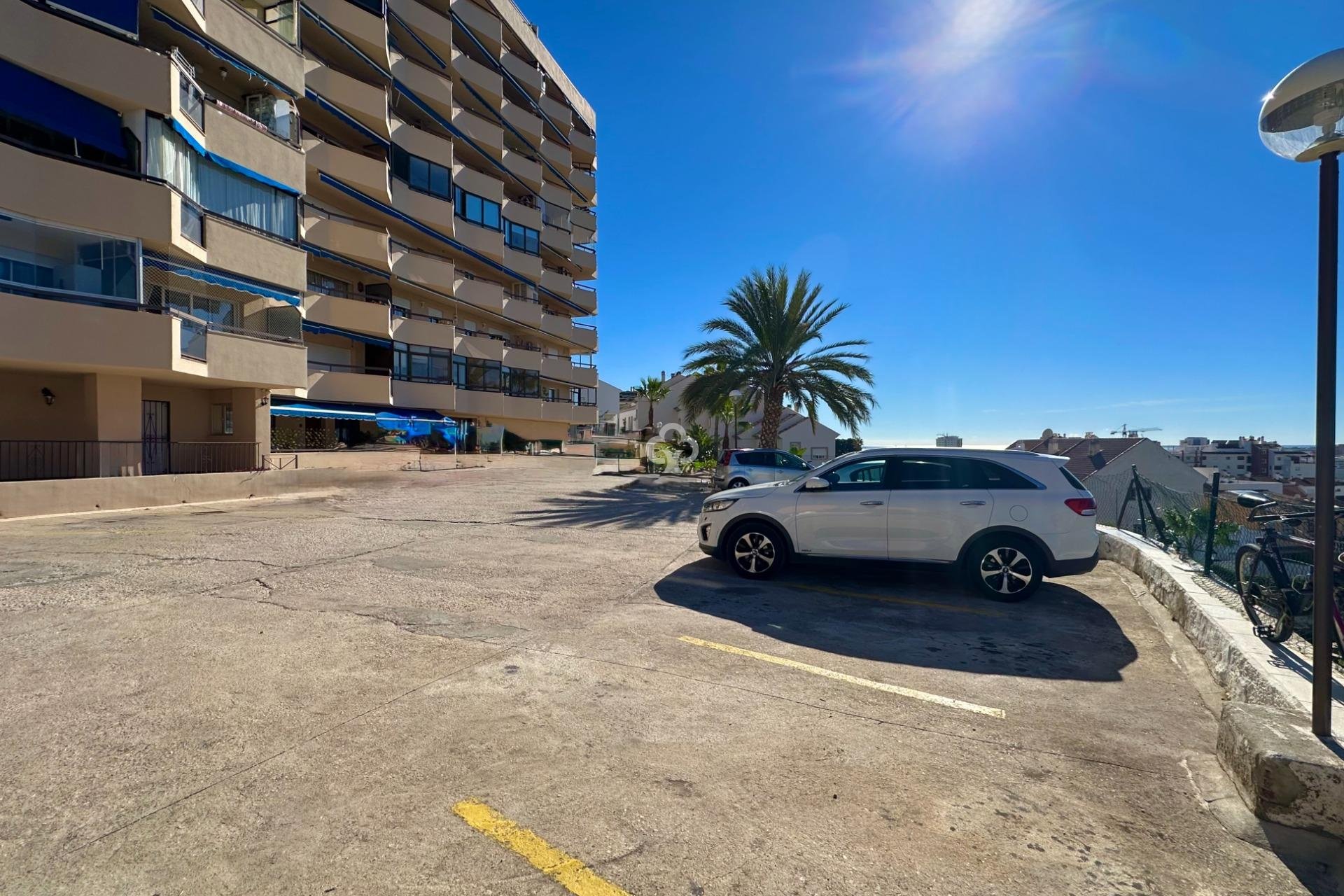 Jälleenmyynti - Huoneisto -
Fuengirola - Los Pacos