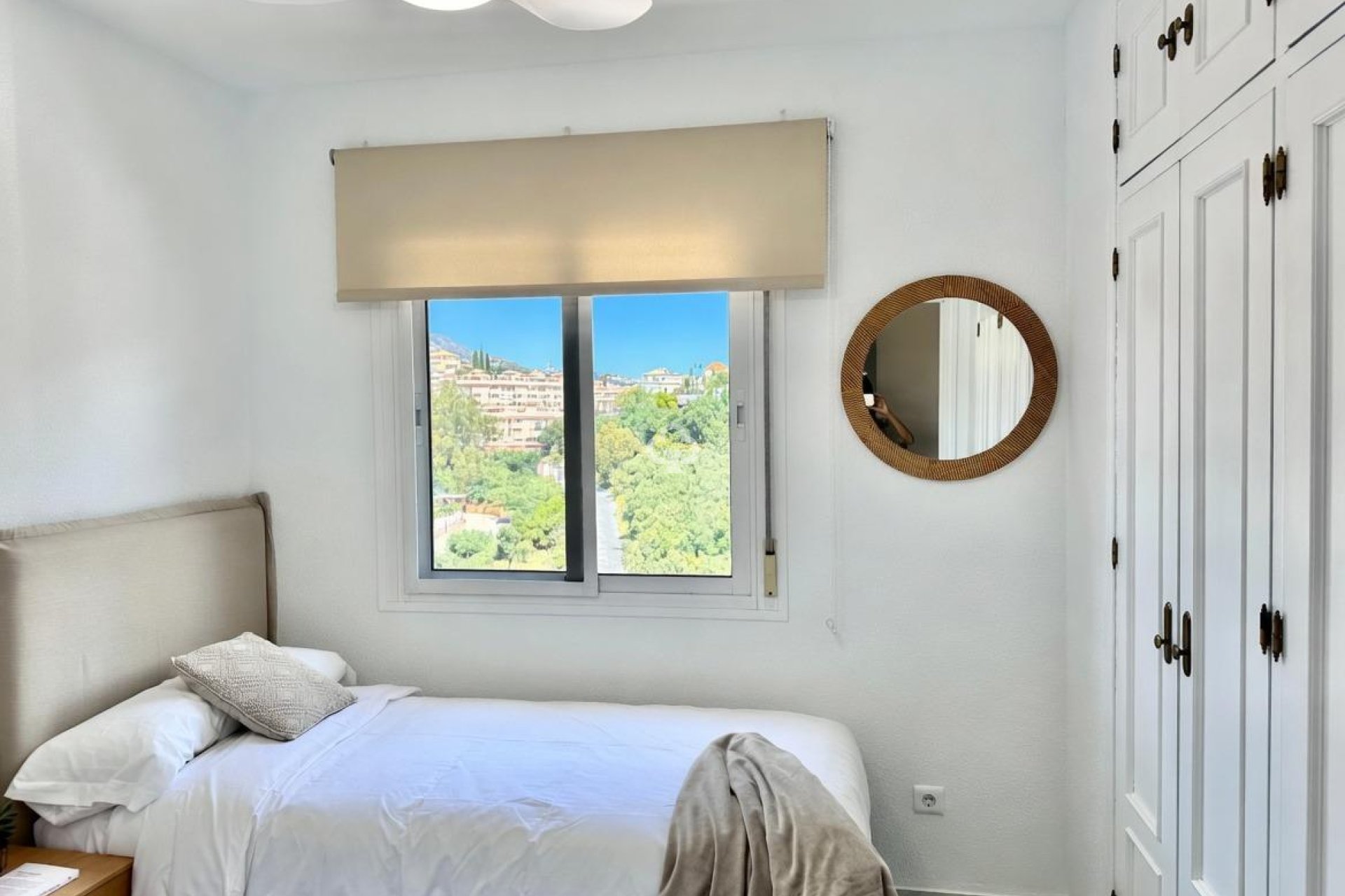Jälleenmyynti - Huoneisto -
Fuengirola - Los Pacos