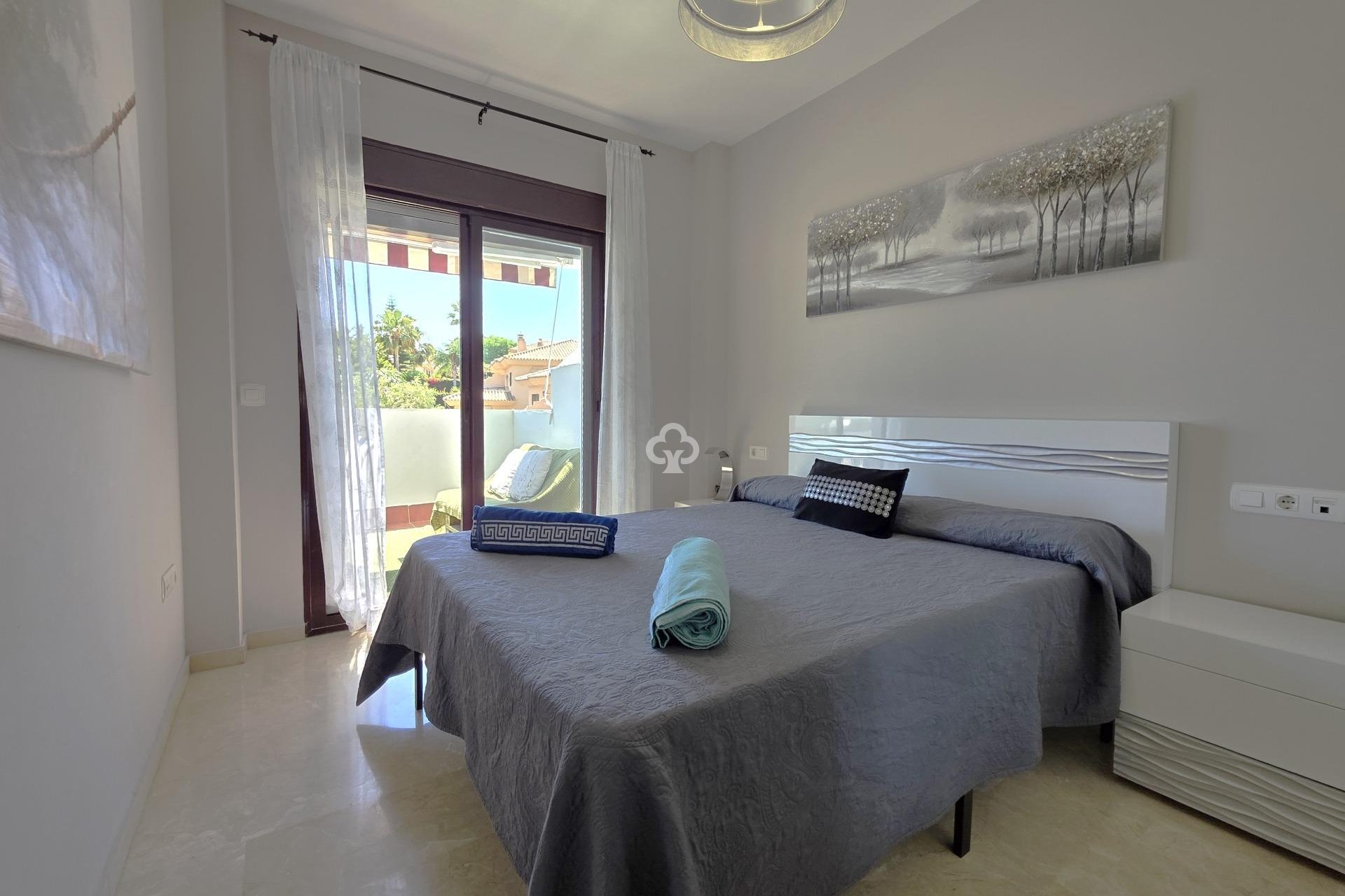 Jälleenmyynti - Huoneisto -
Mijas - Riviera del Sol