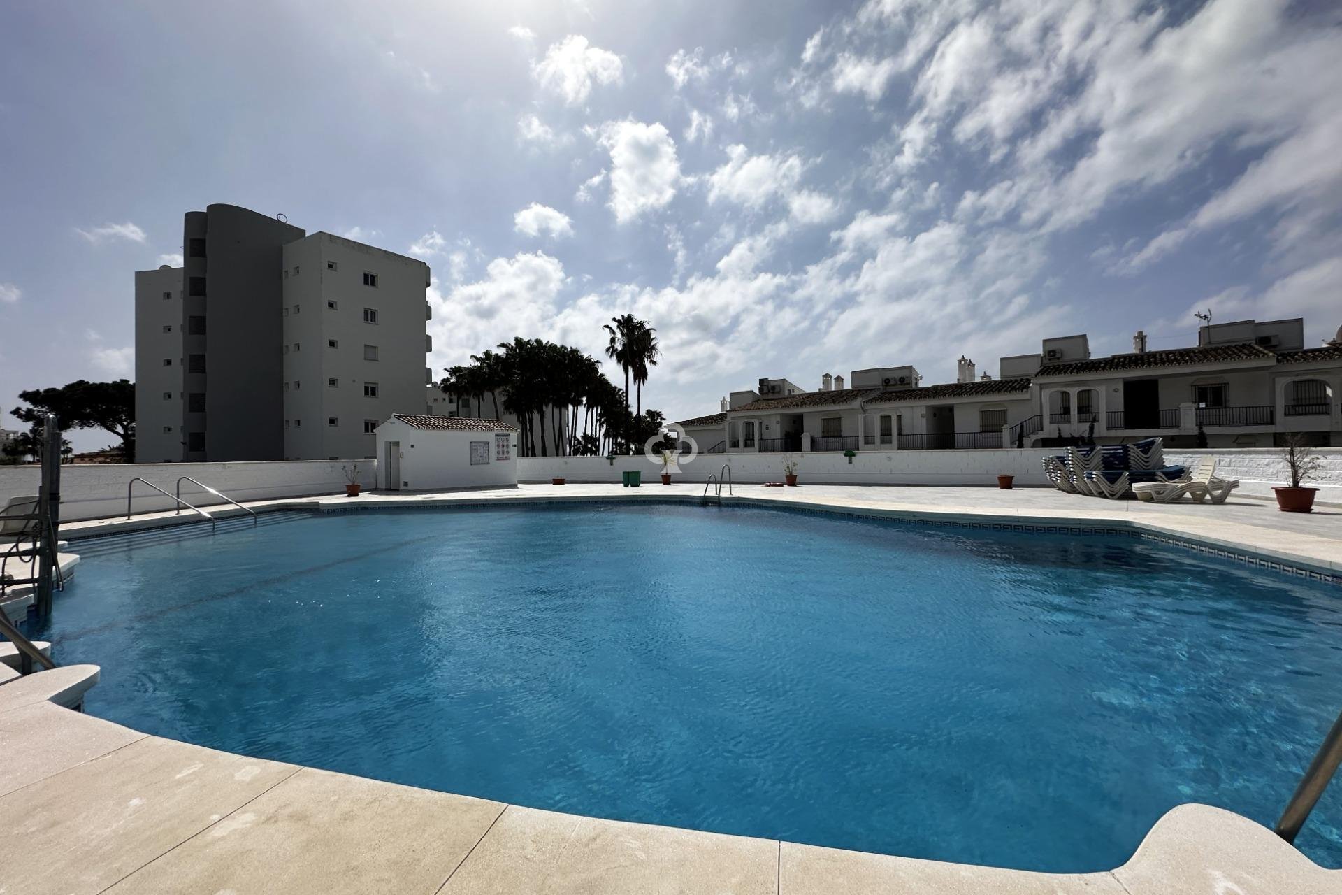 Jälleenmyynti - Huoneisto -
Mijas - Sitio de calahonda - atalaya