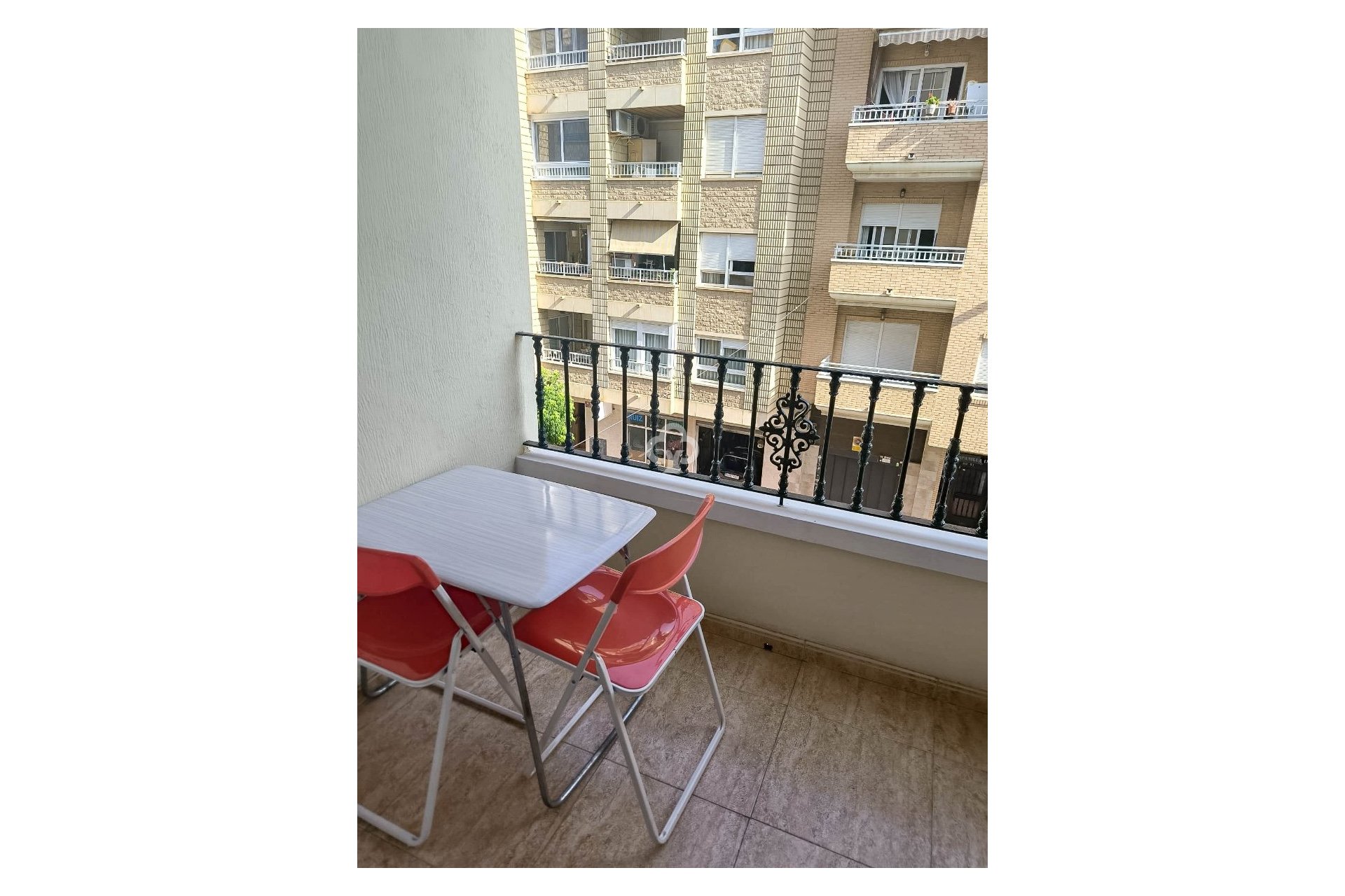 Jälleenmyynti - Huoneisto -
Torrevieja - El Acequión - Los Náufragos