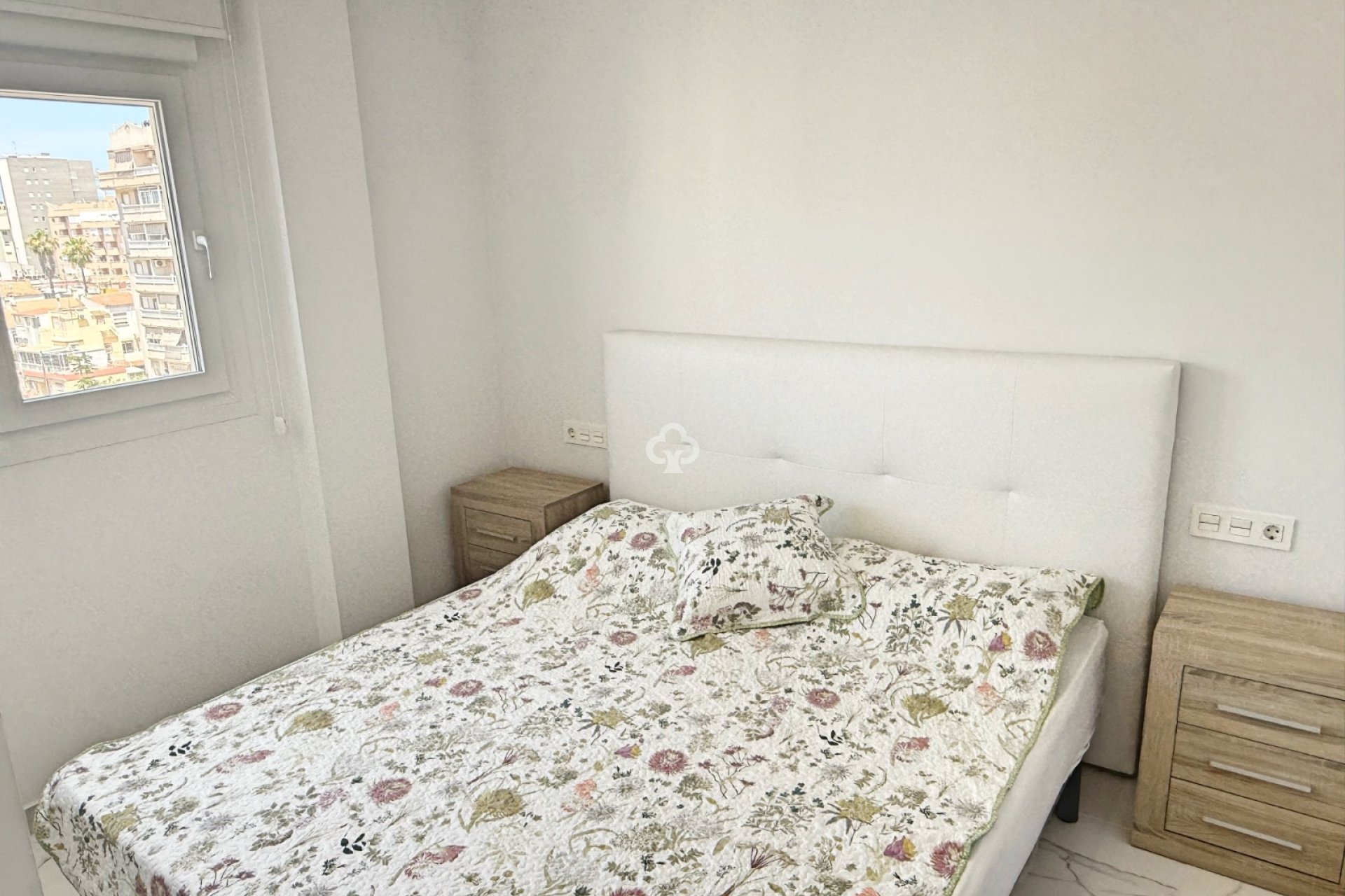 Jälleenmyynti - Huoneisto -
Torrevieja - Nueva Torrevieja - Aguas Nuevas