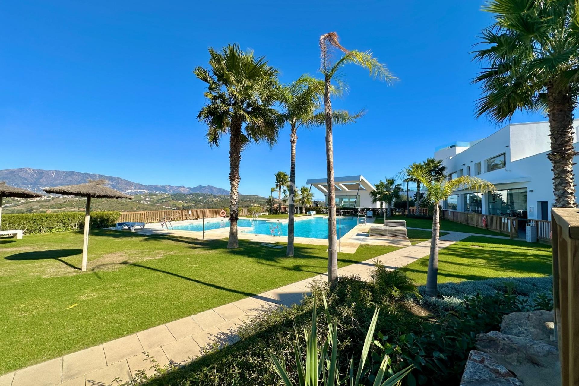 Jälleenmyynti - Kattohuoneisto -
Mijas - La Cala de Mijas