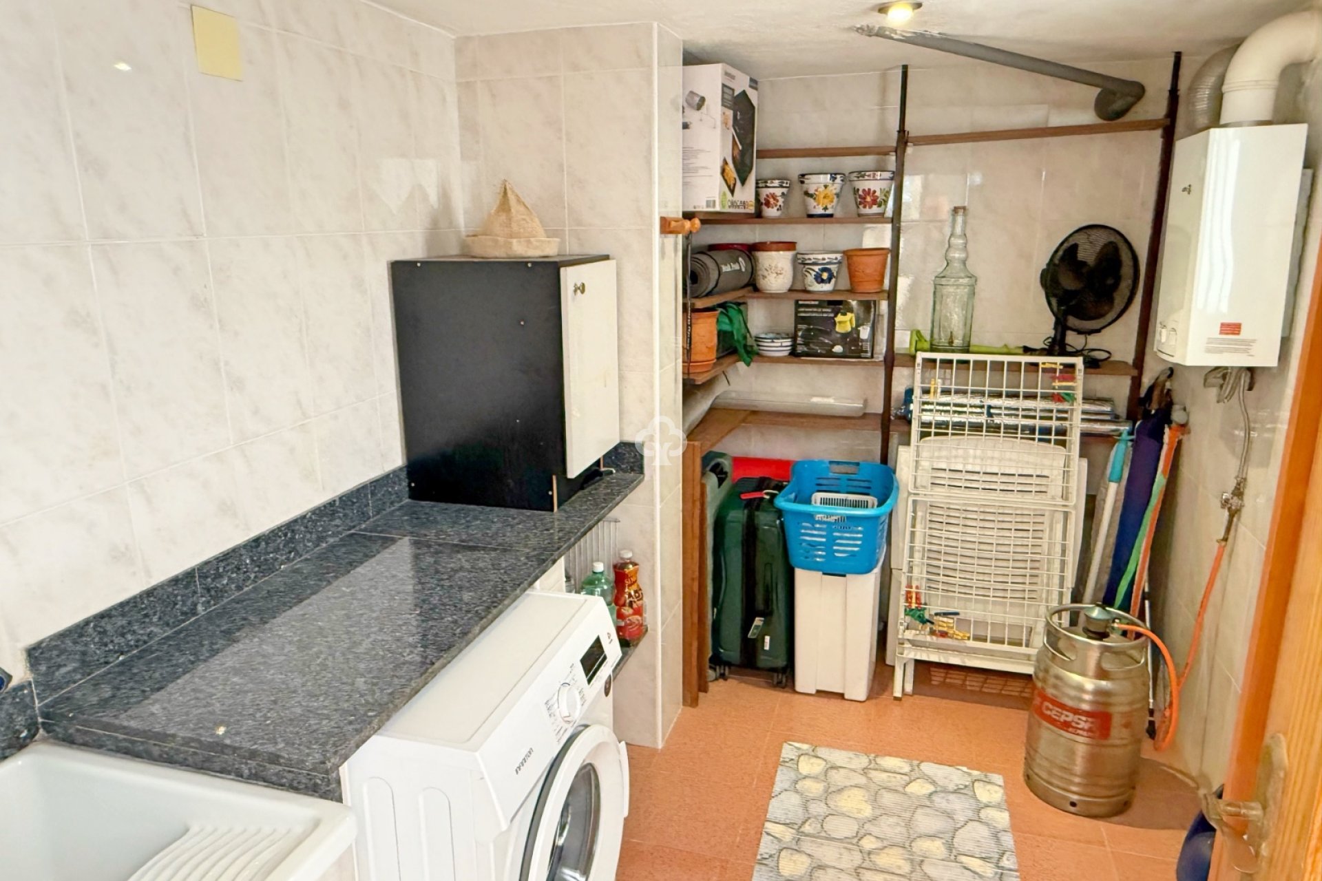 Jälleenmyynti - Omakotitalo -
Torrevieja - 03184