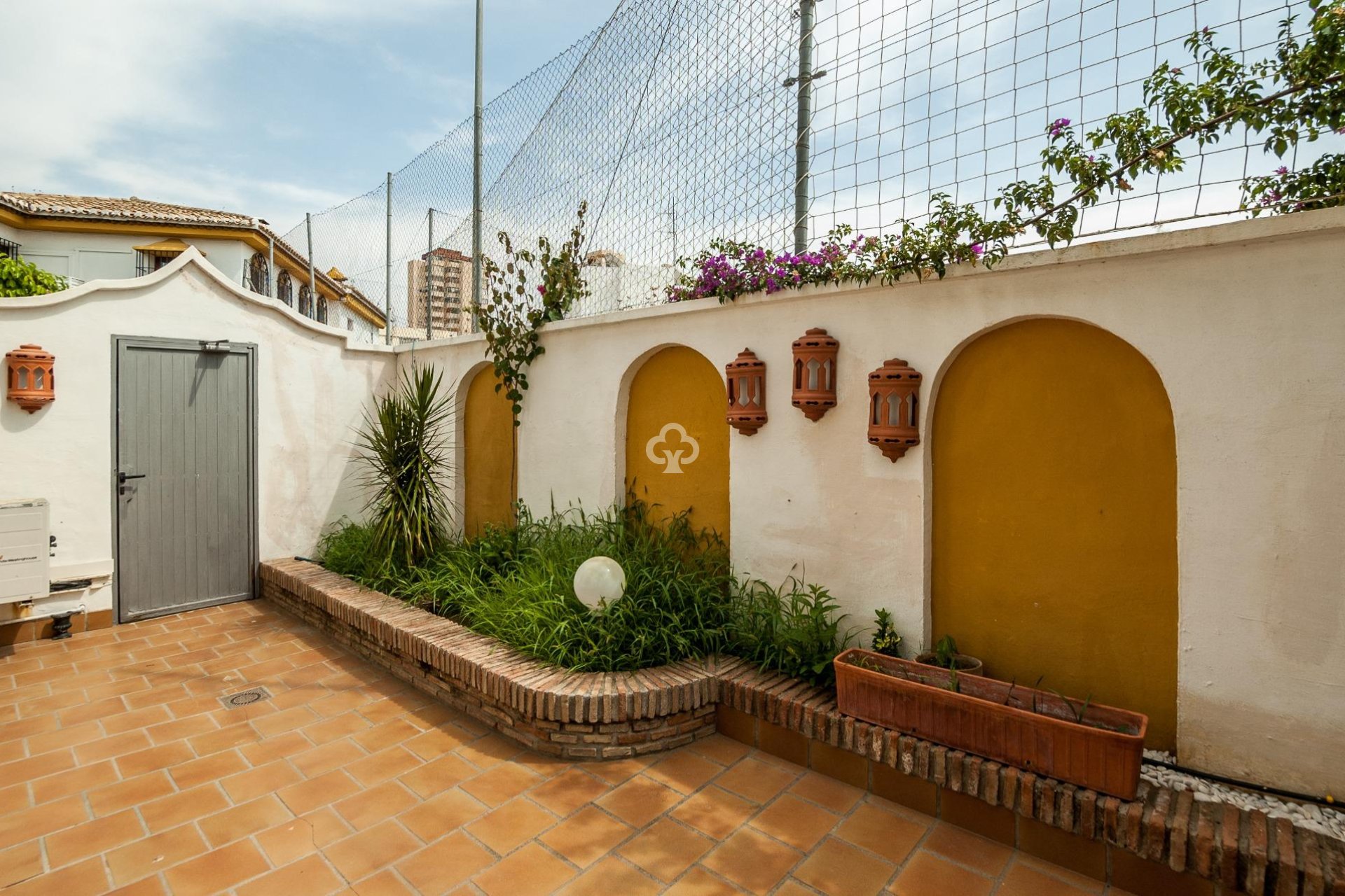 Jälleenmyynti - Paritalo -
Fuengirola - Centro