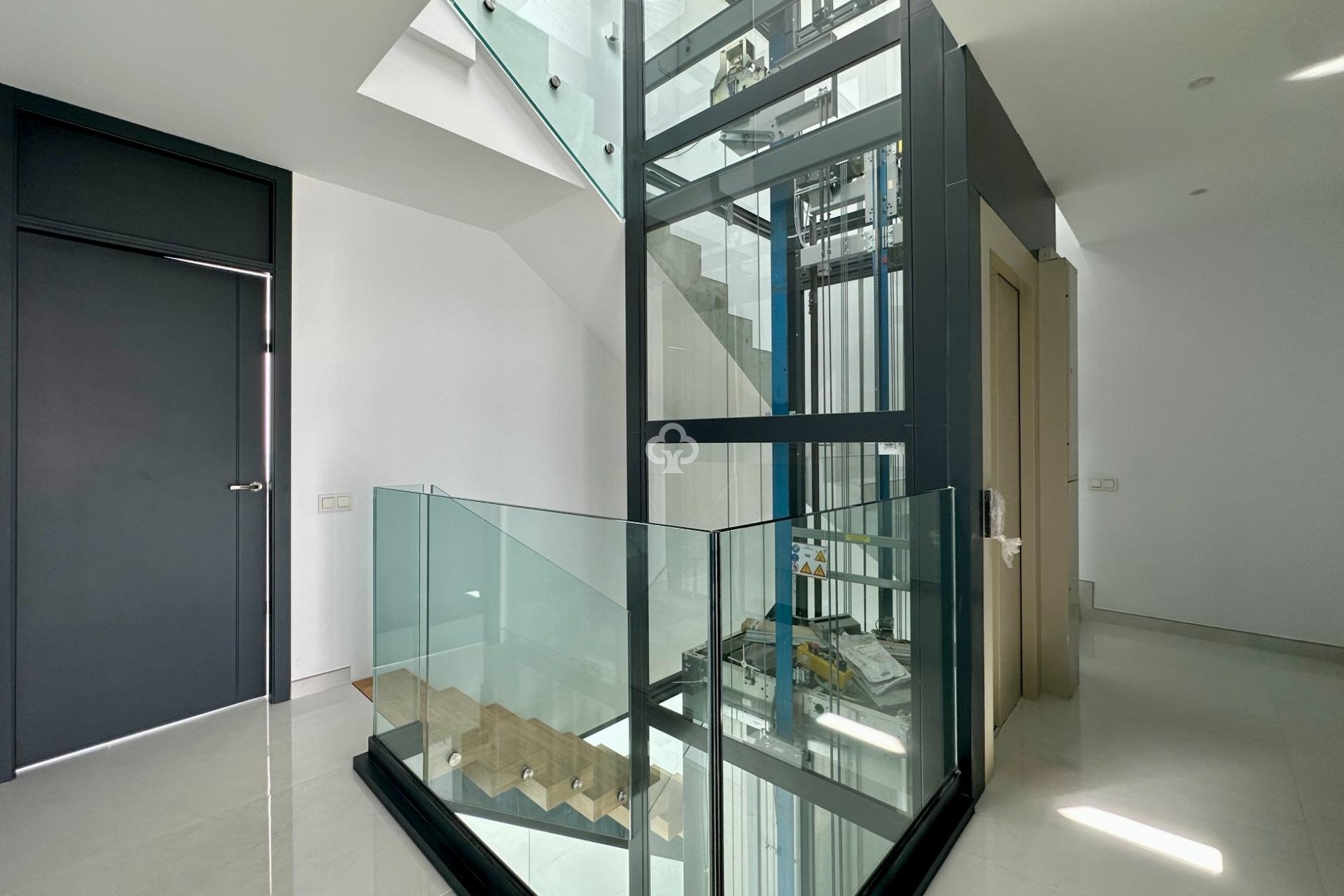 Jälleenmyynti - Paritalo -
Fuengirola - Los Pacos