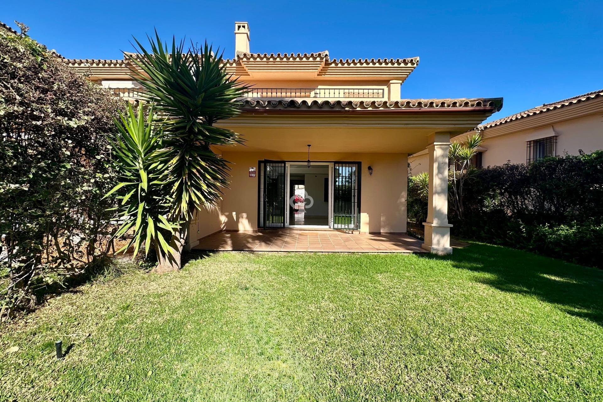 Jälleenmyynti - Paritalo -
Mijas - Riviera del Sol