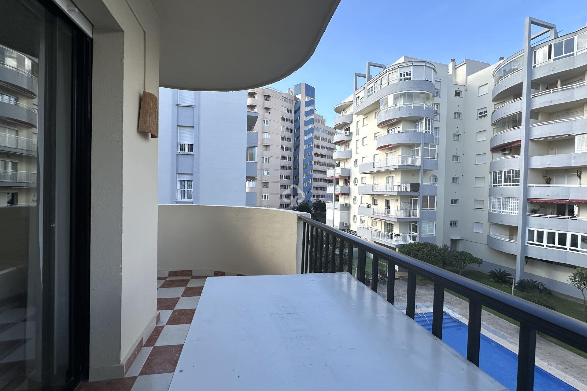 Jälleenmyynti - Piso -
Fuengirola - Torreblanca del Sol