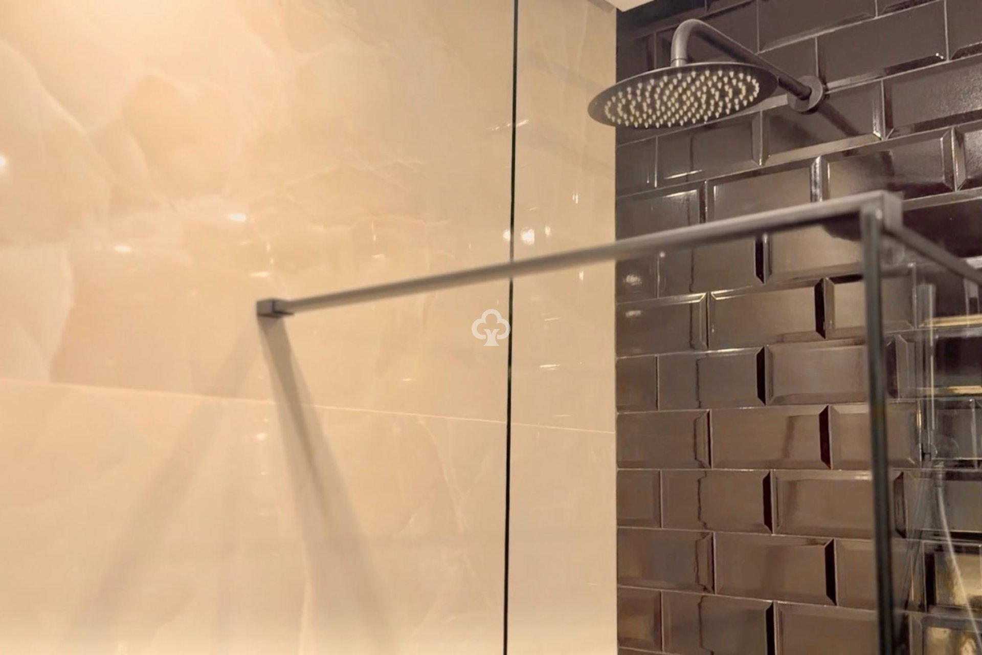 Jälleenmyynti - Rivitalo -
Fuengirola - 2ª Línea de playa