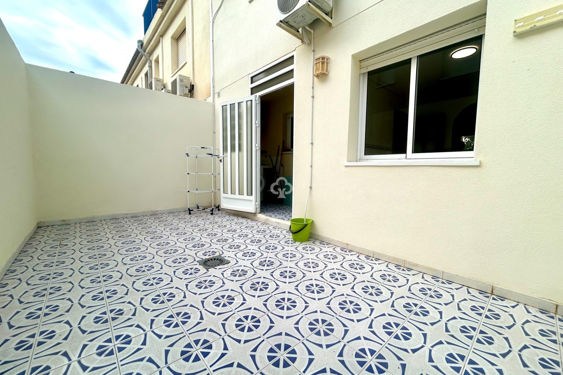 Jälleenmyynti - Terraced house -
Dehesa de campoamor - Campoamor