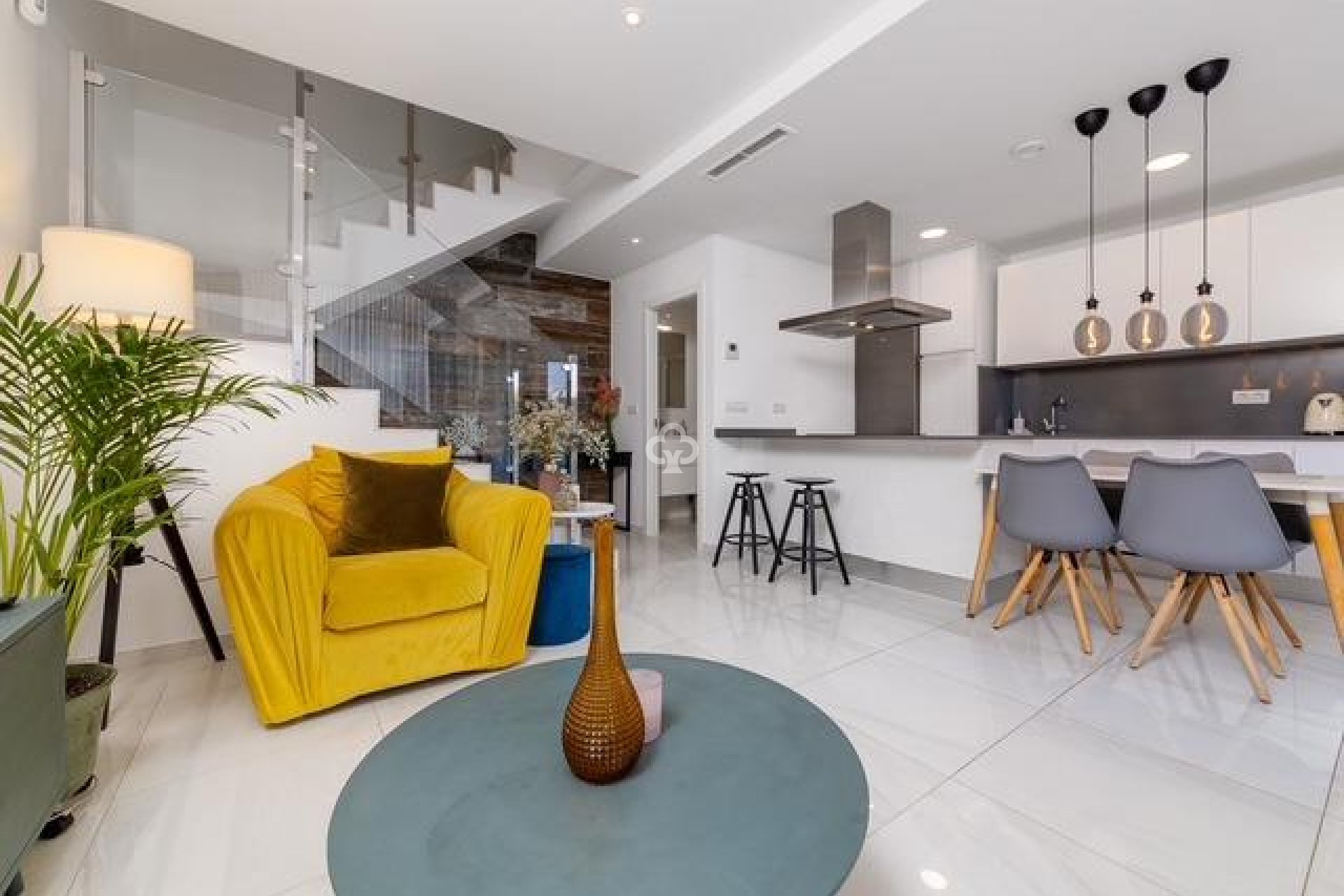 Jälleenmyynti - Terraced house -
Orihuela Costa - Las Filipinas