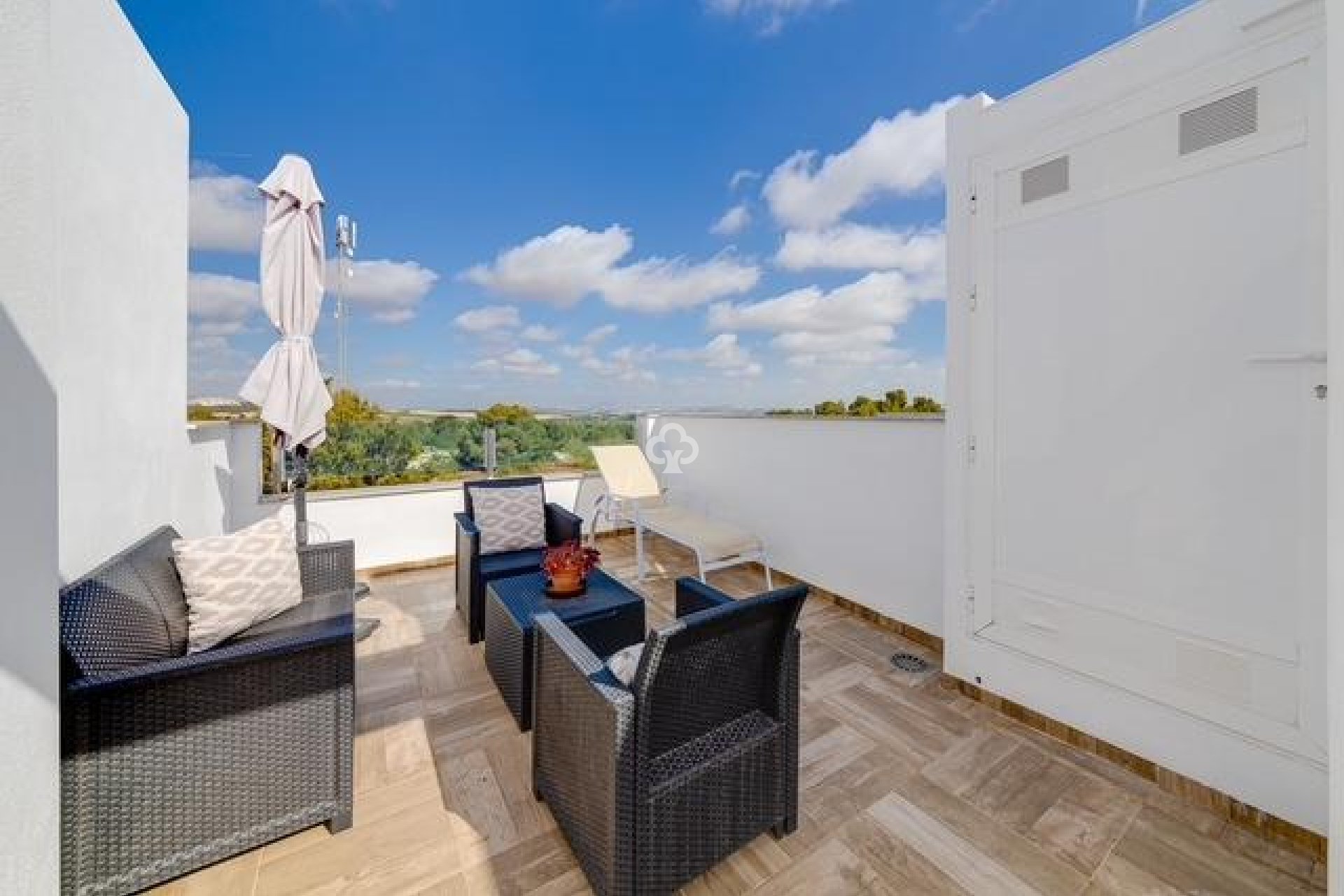 Jälleenmyynti - Terraced house -
Orihuela Costa - Las Filipinas