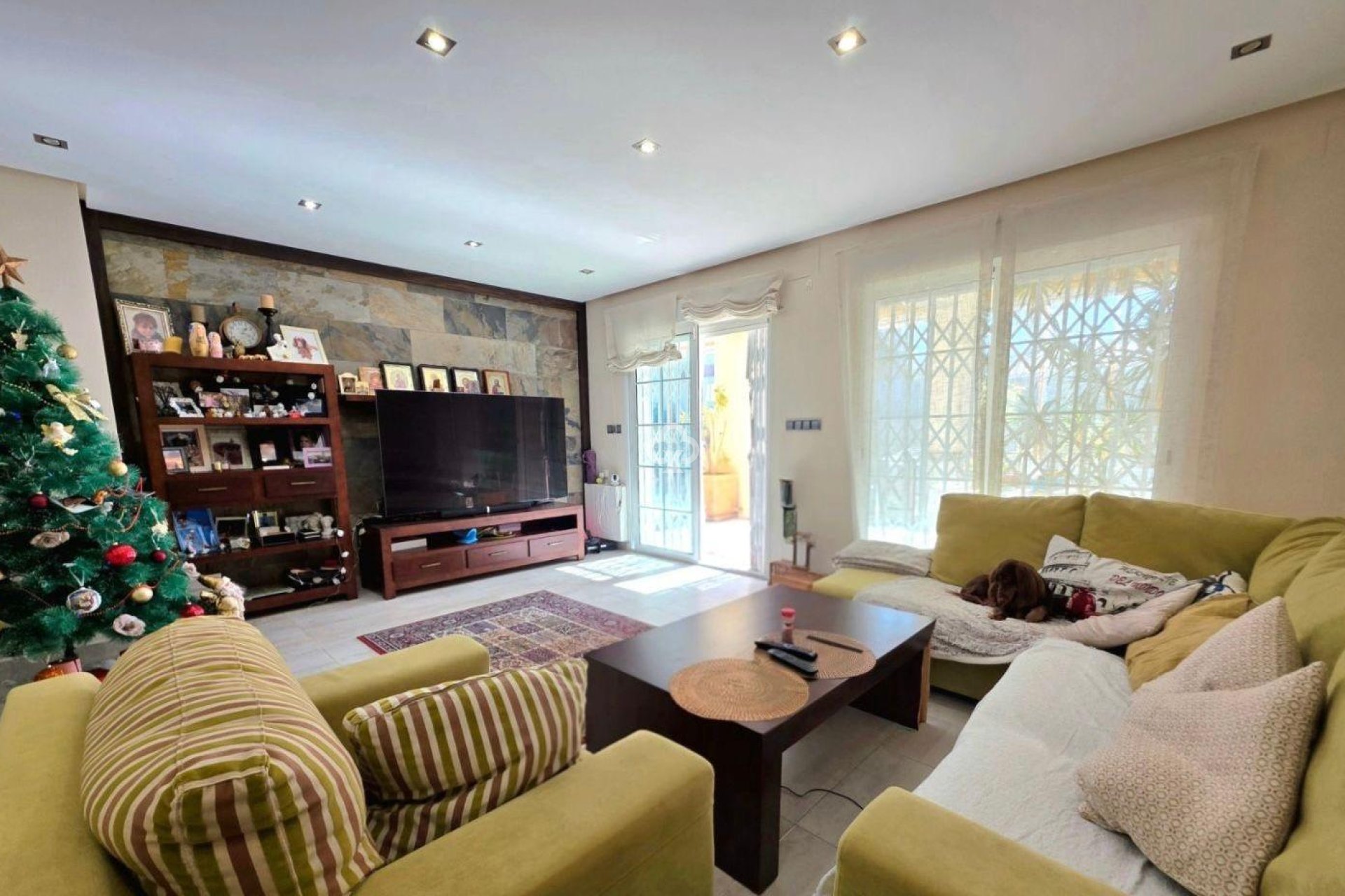 Jälleenmyynti - Villa -
Dehesa de campoamor - Campoamor
