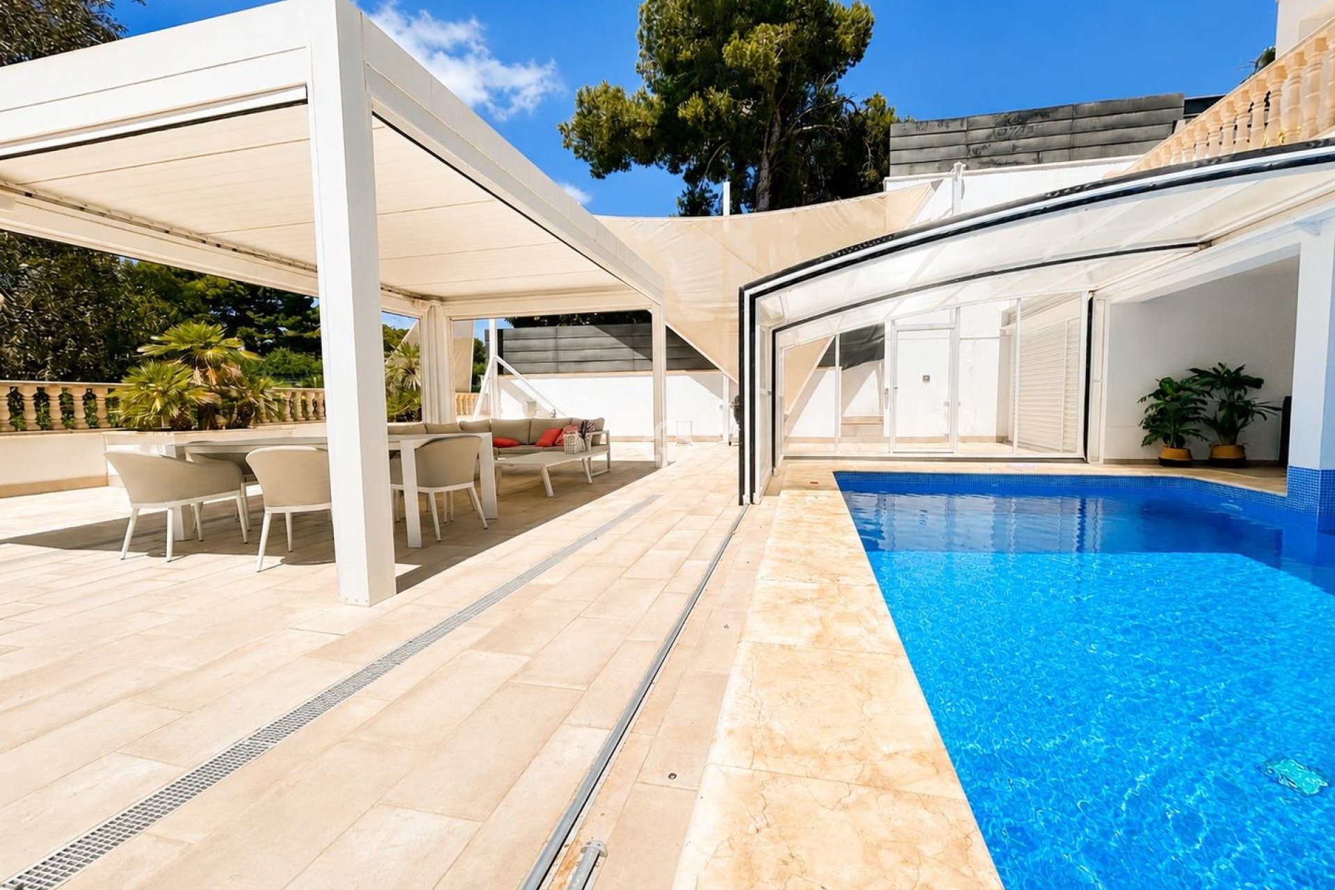 Jälleenmyynti - Villa -
Dehesa de campoamor - Campoamor