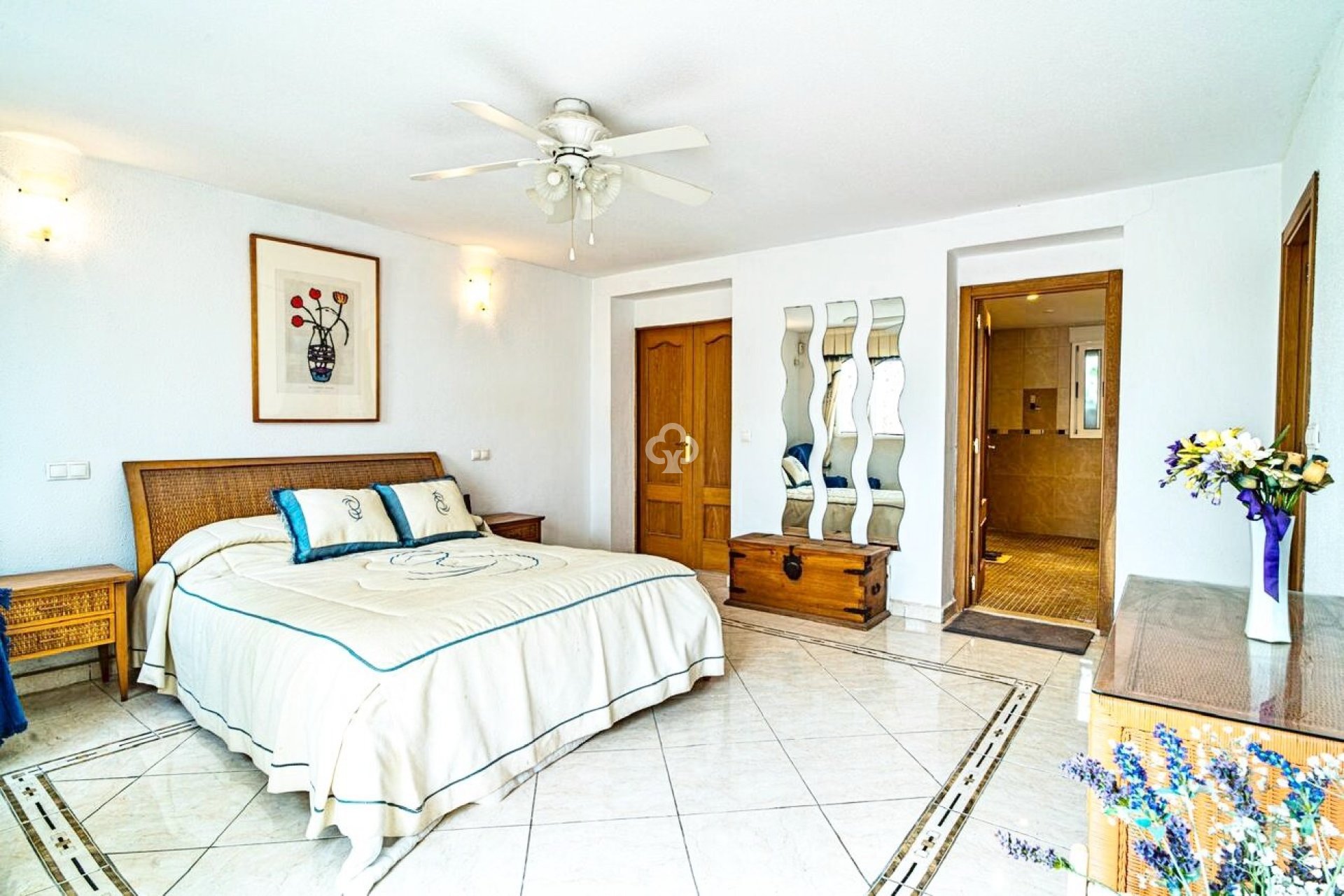 Jälleenmyynti - Villa -
Orihuela Costa - Villamartín