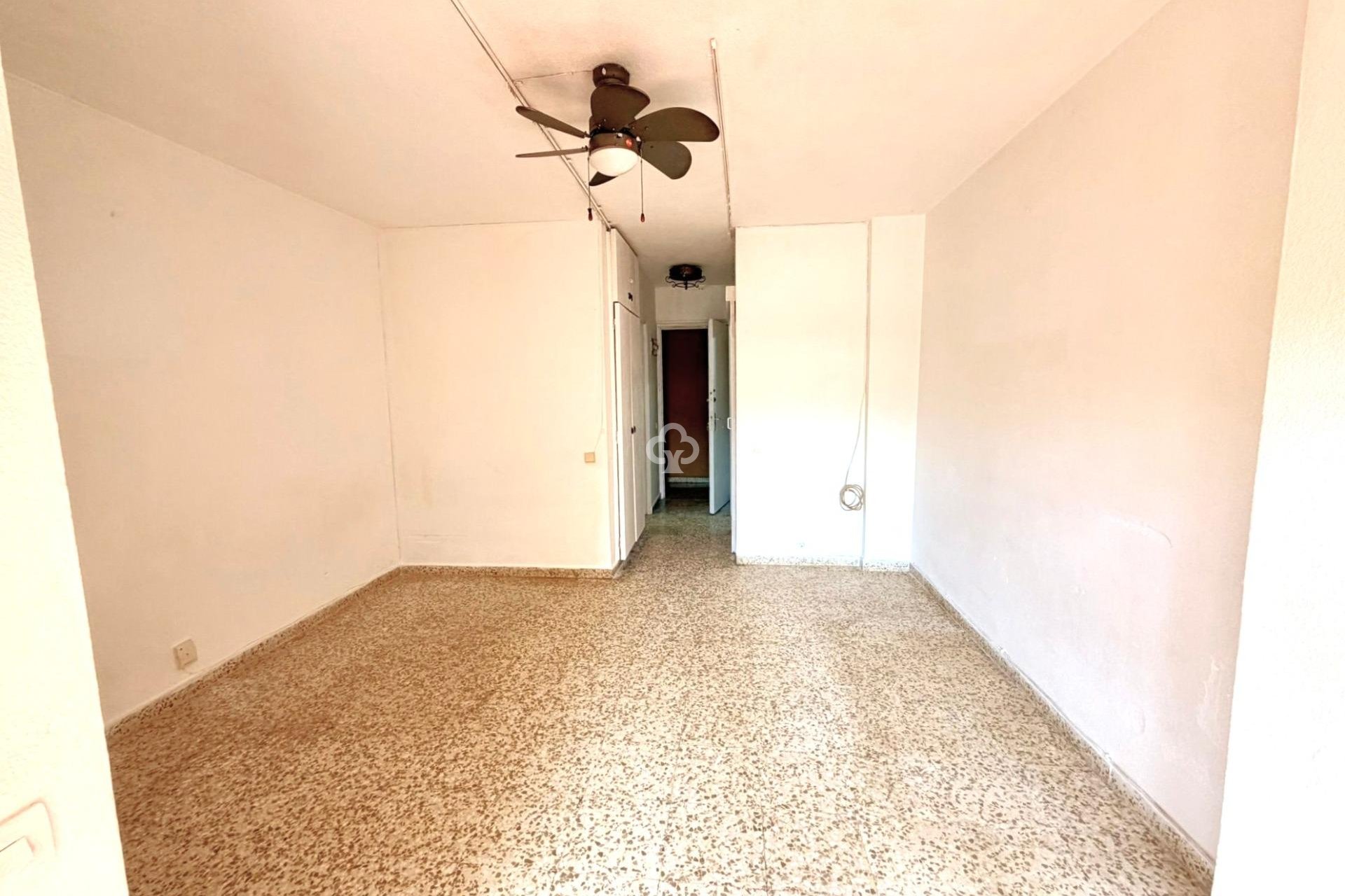 Jälleenmyynti - Yksiö -
Benalmádena - Arroyo de la miel