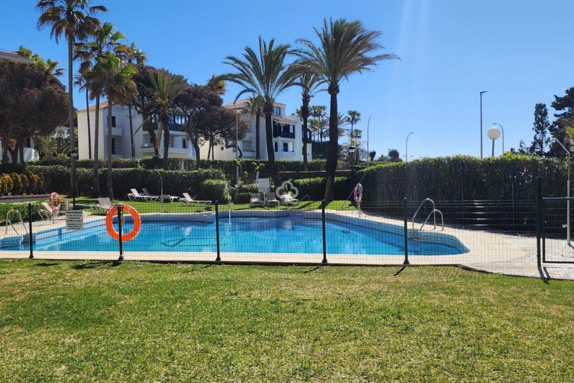 Jälleenmyynti - Yksiö -
Mijas - Sitio de calahonda - atalaya