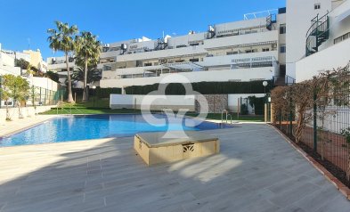 Kattohuoneisto - Jälleenmyynti -
            Benalmádena - Sp200-2510