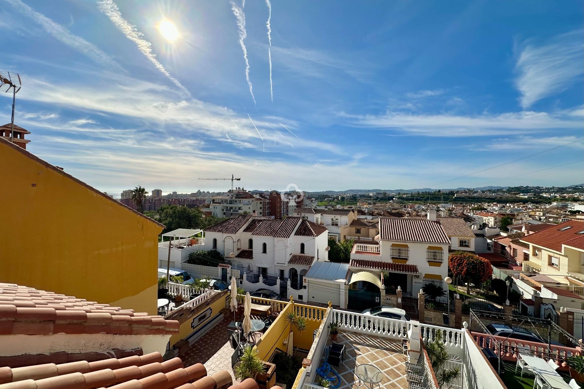 Langfristige Vermietung - Stadthaus -
Fuengirola - Los Pacos