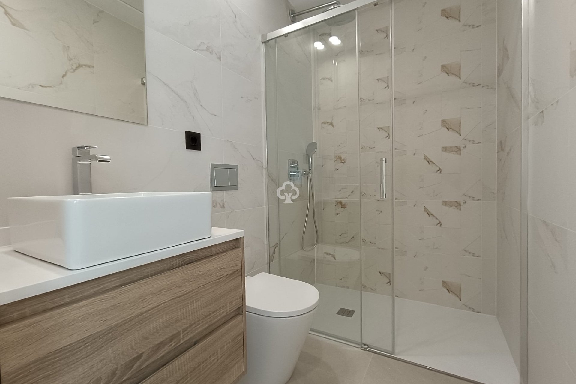 Neue Gebäude - Adosados -
Benijofar - 03178