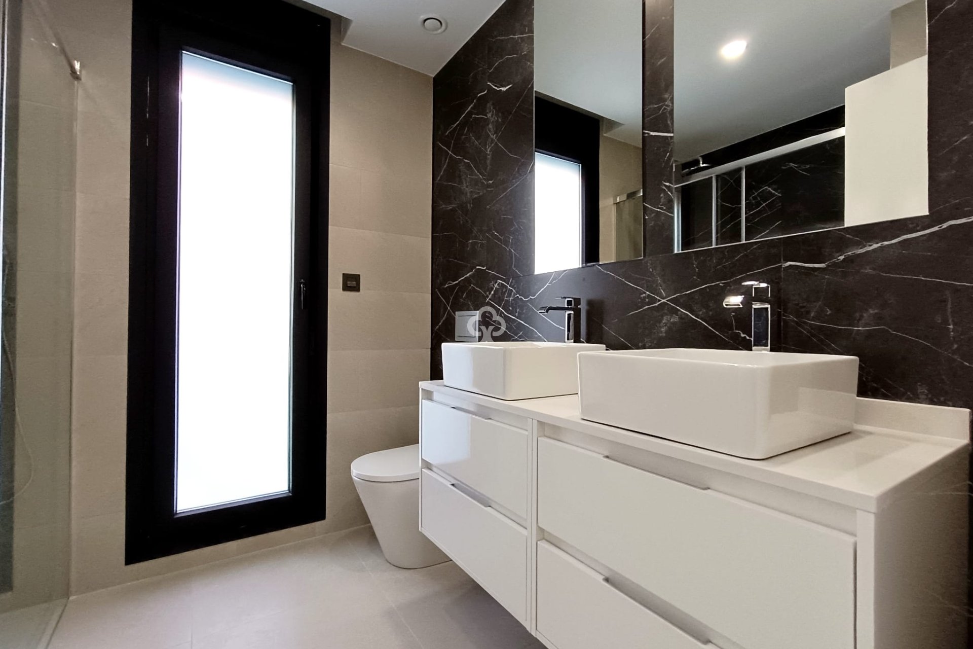 Neue Gebäude - Adosados -
Benijofar - 03178