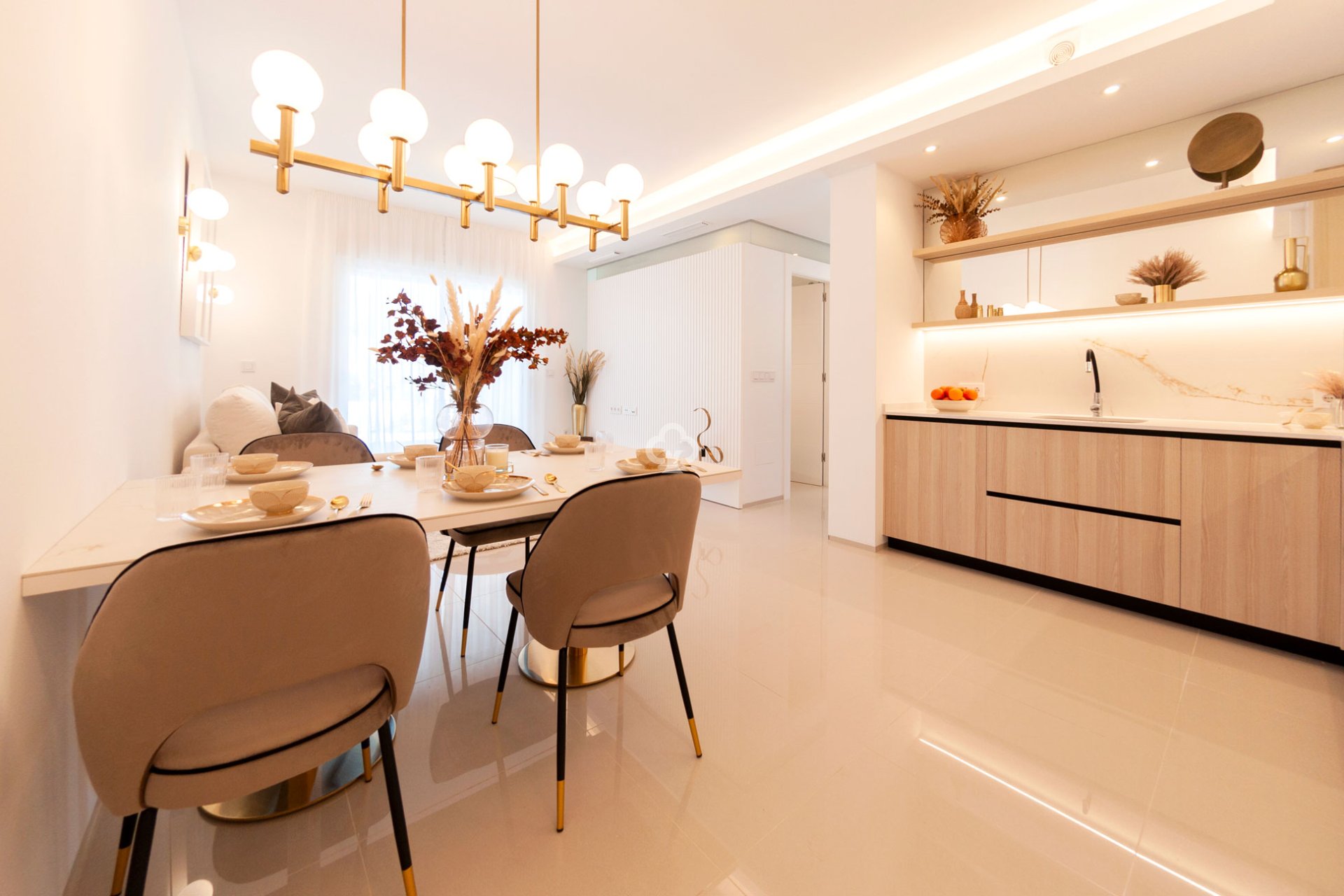 Neue Gebäude - Bajos -
Rojales - 03170