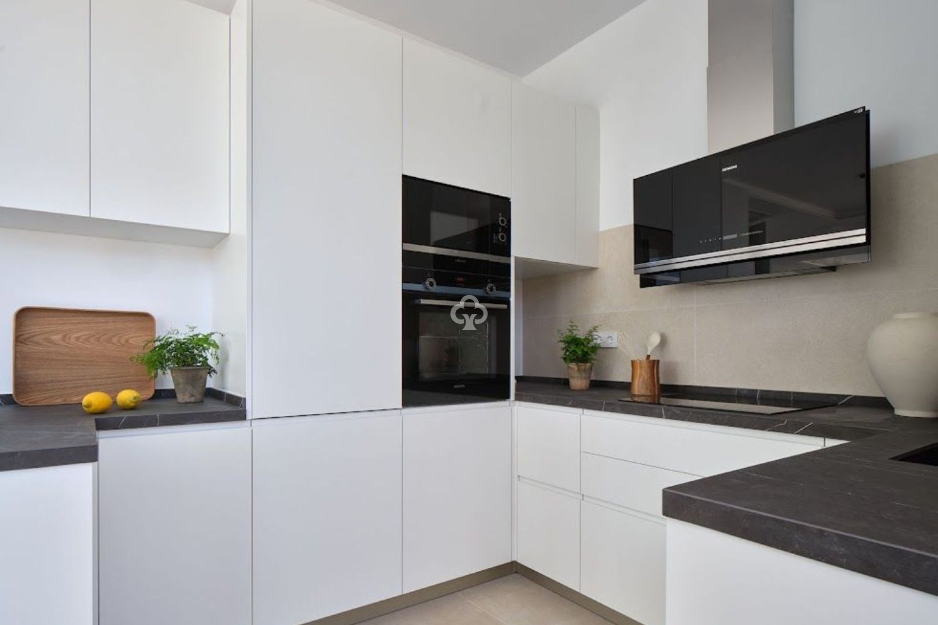 Neue Gebäude - Chalet independiente -
Marbella - Paseo de los Jazmines, 14