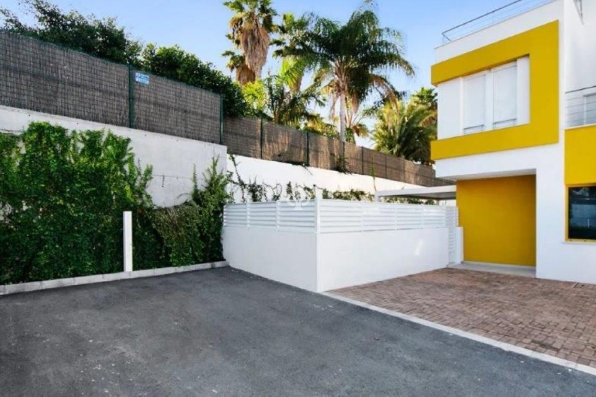 Neue Gebäude - Detached houses -
Denia