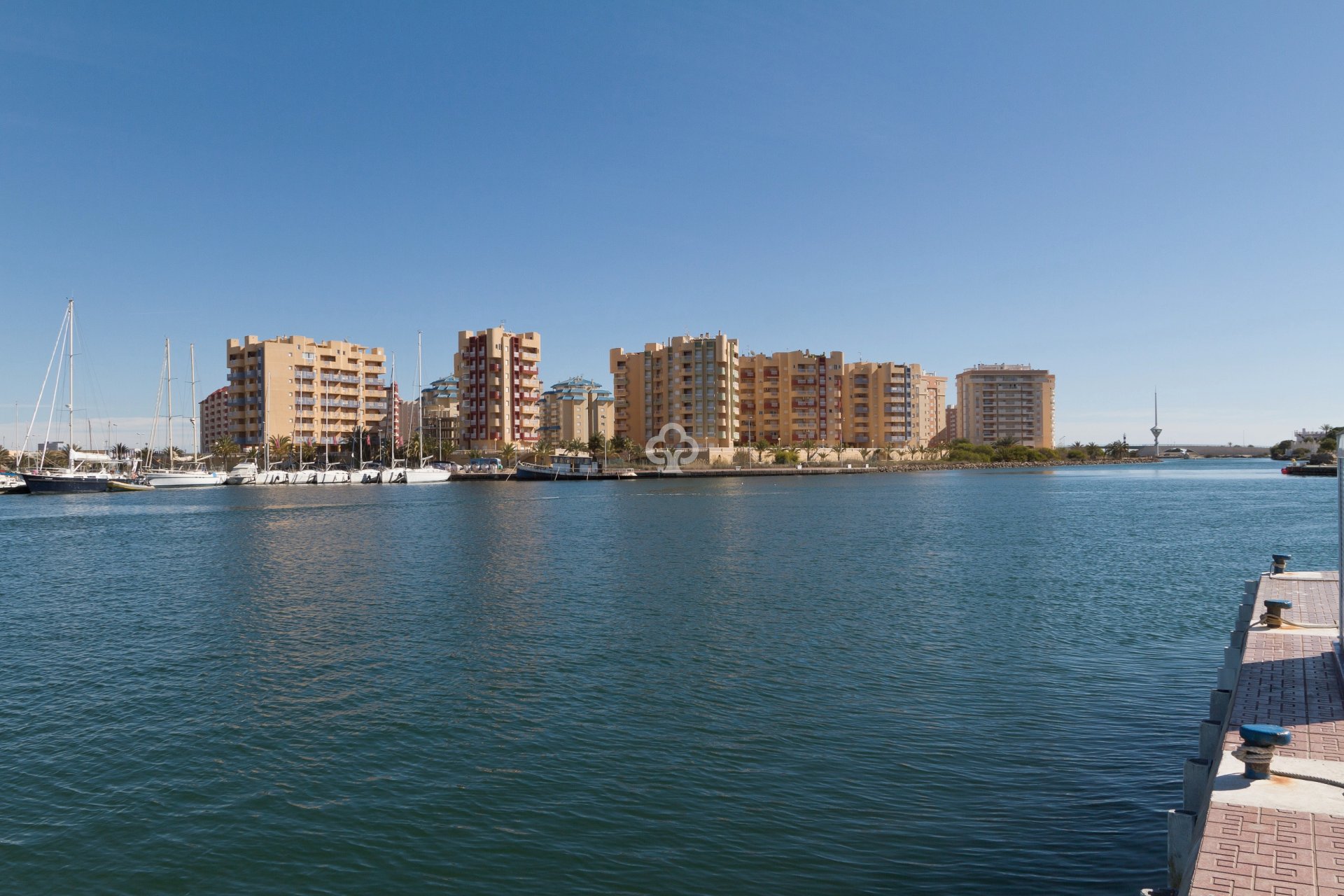 Neue Gebäude - Flats -
La Manga Del Mar Menor