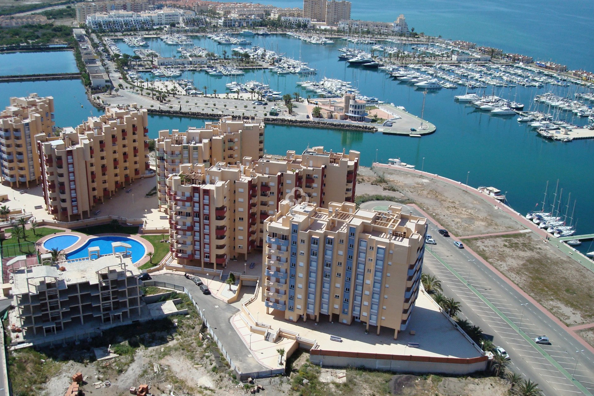 Neue Gebäude - Flats -
La Manga Del Mar Menor