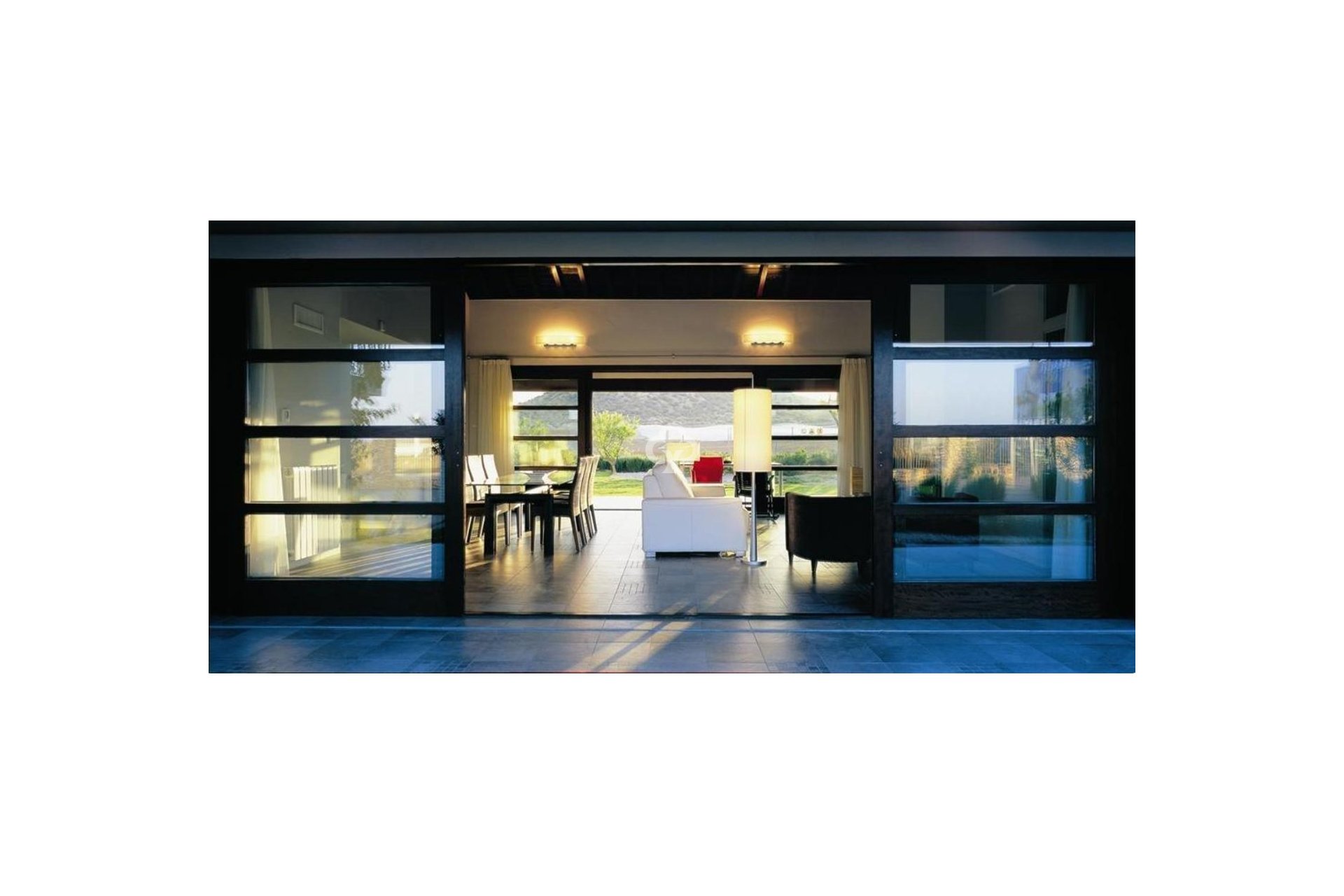 Neue Gebäude - Freistehendes Haus -
Murcia - 30590