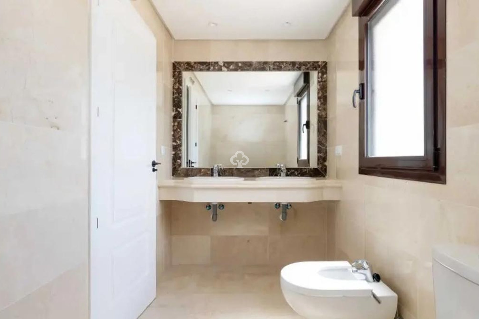 New Build - Adosados -
Estepona - Calle Perú, 1