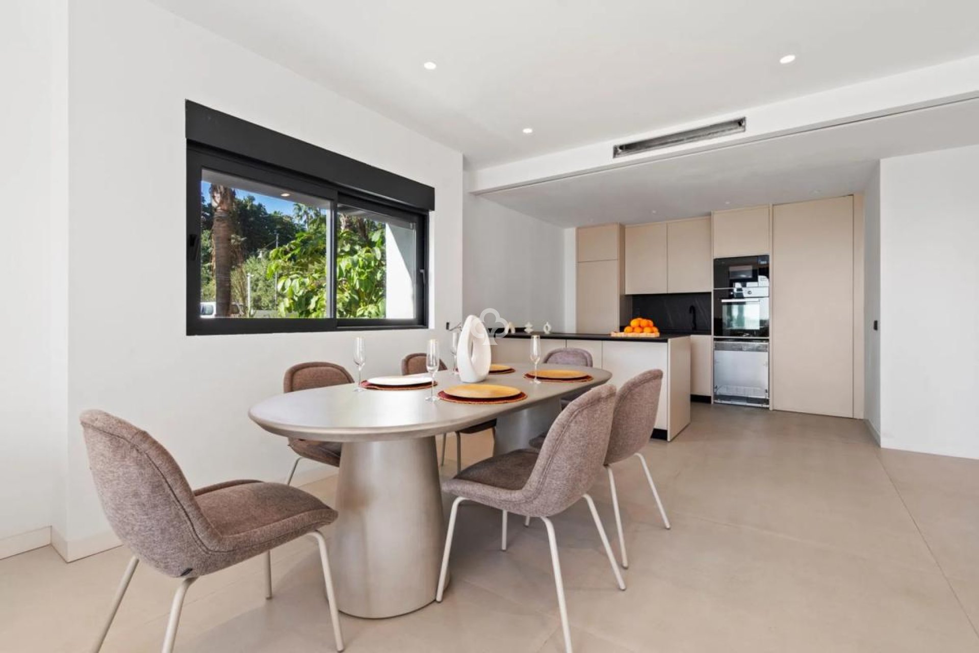 New Build - Adosados -
Estepona - Calle Tolox, 8