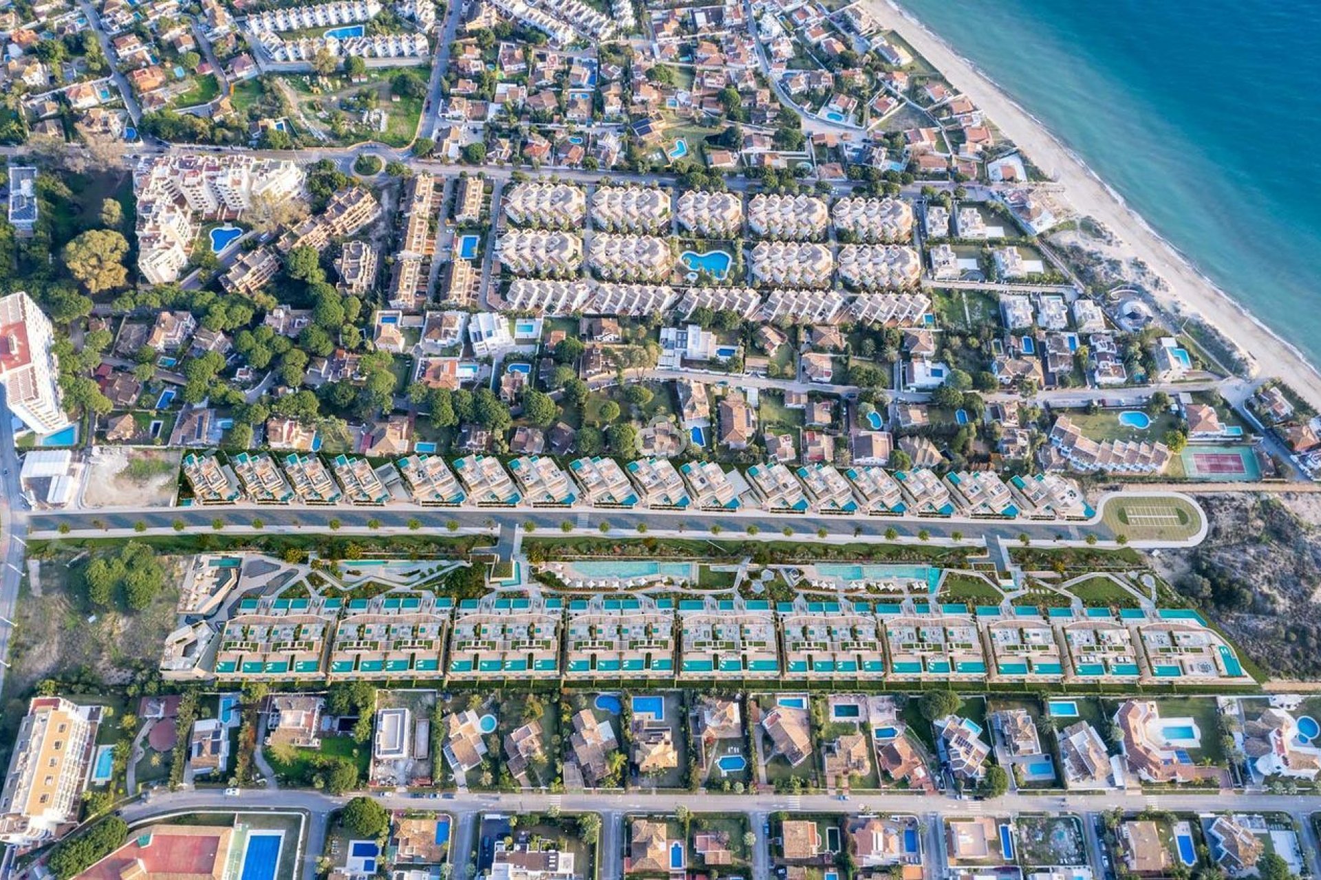 New Build - Adosados -
Marbella - Avenida Playas Andaluzas, 2