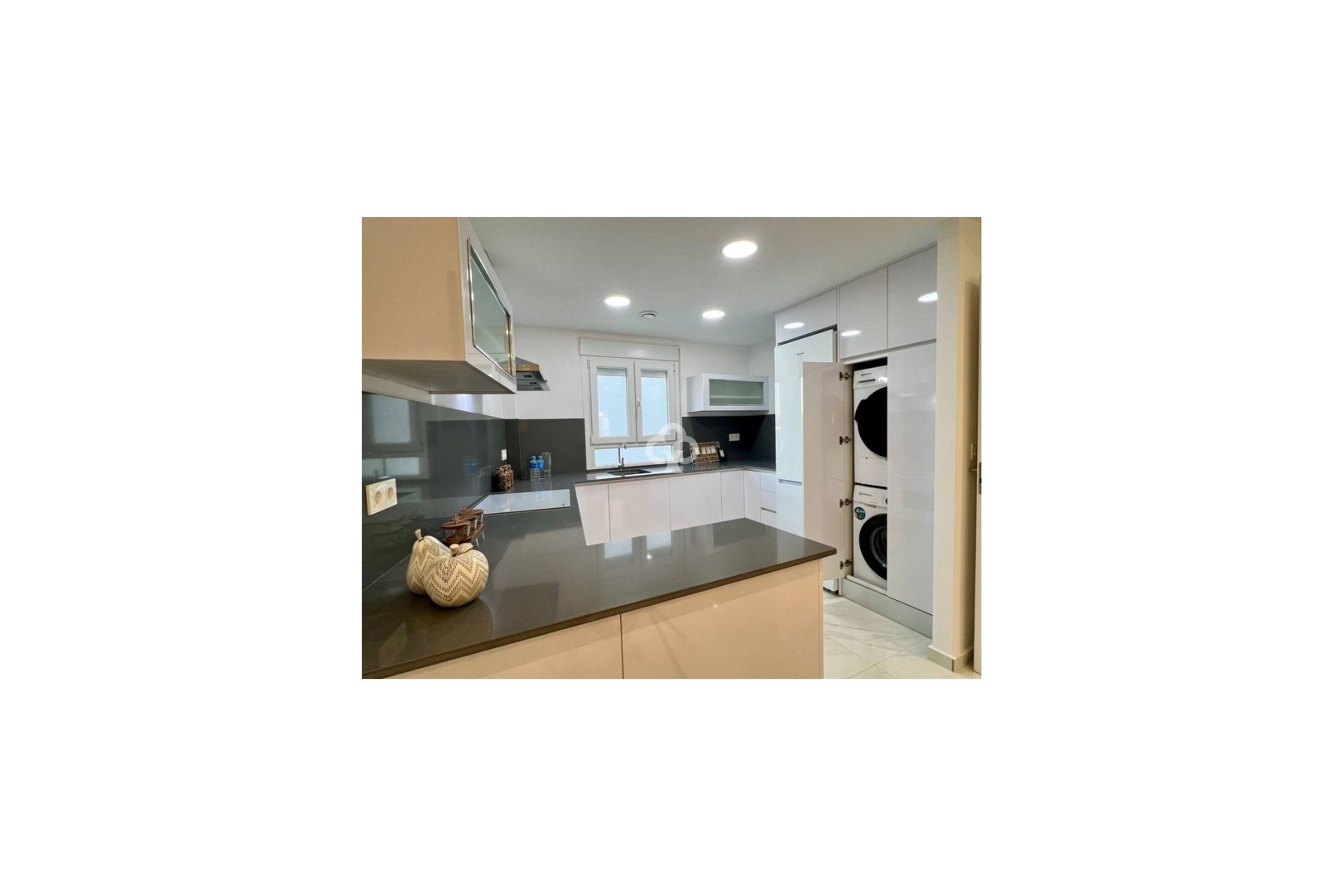 New Build - Apartamentos -
Jacarilla