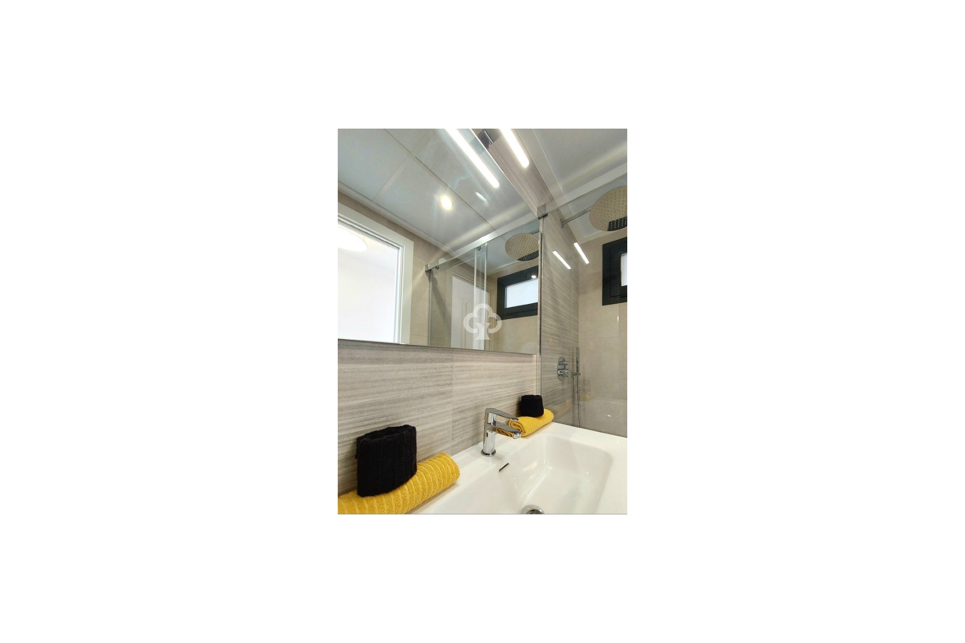 New Build - Apartment / flat -
San Miguel de Salinas - 03193