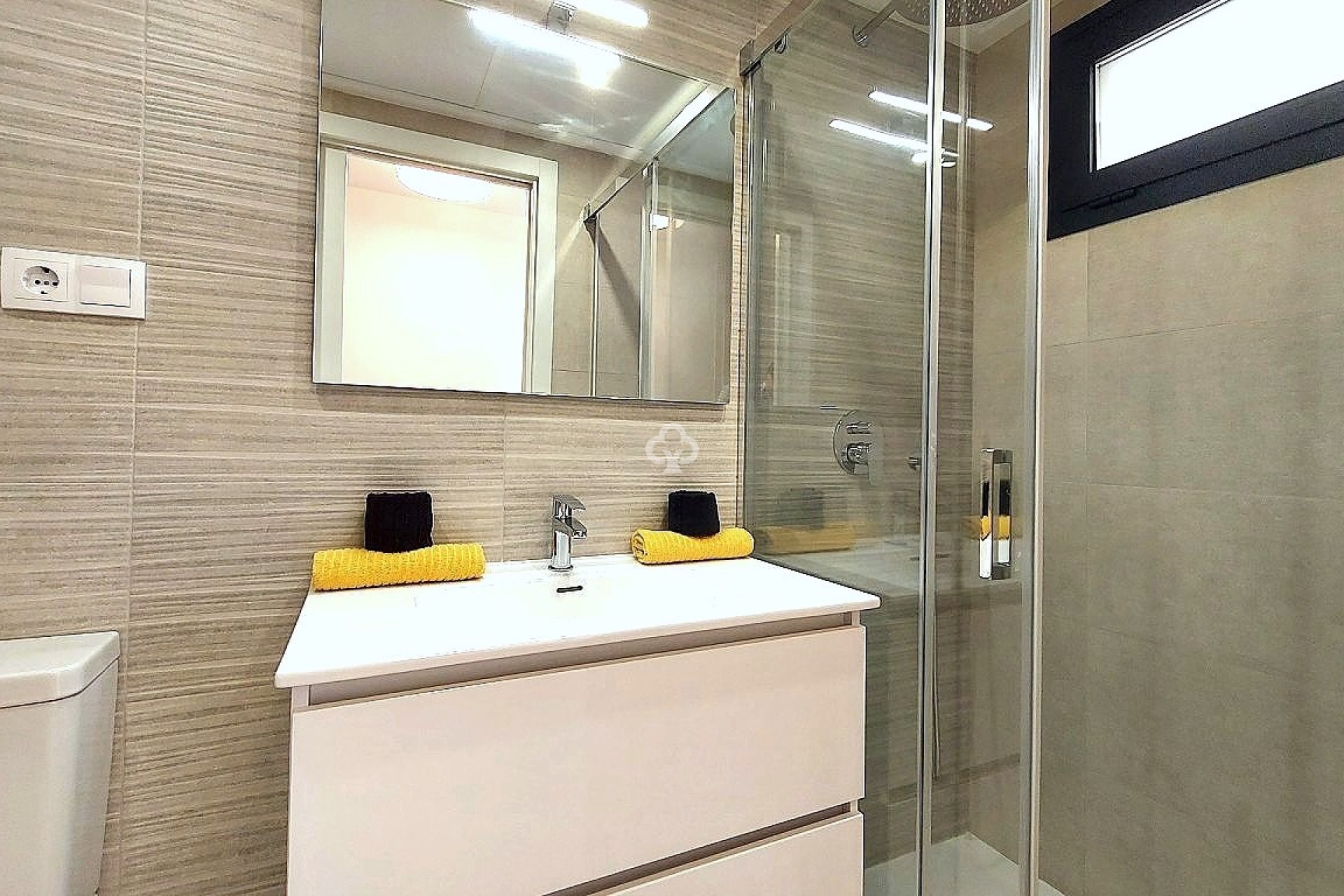 New Build - Apartment / flat -
San Miguel de Salinas - 03193