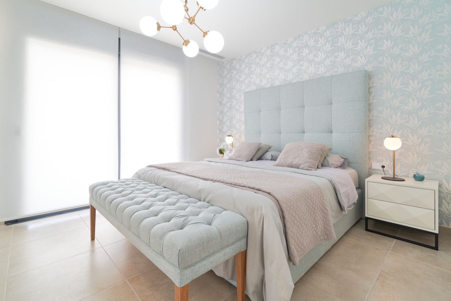 New Build - Bajos -
Estepona - Calle pico Alcazaba s/n