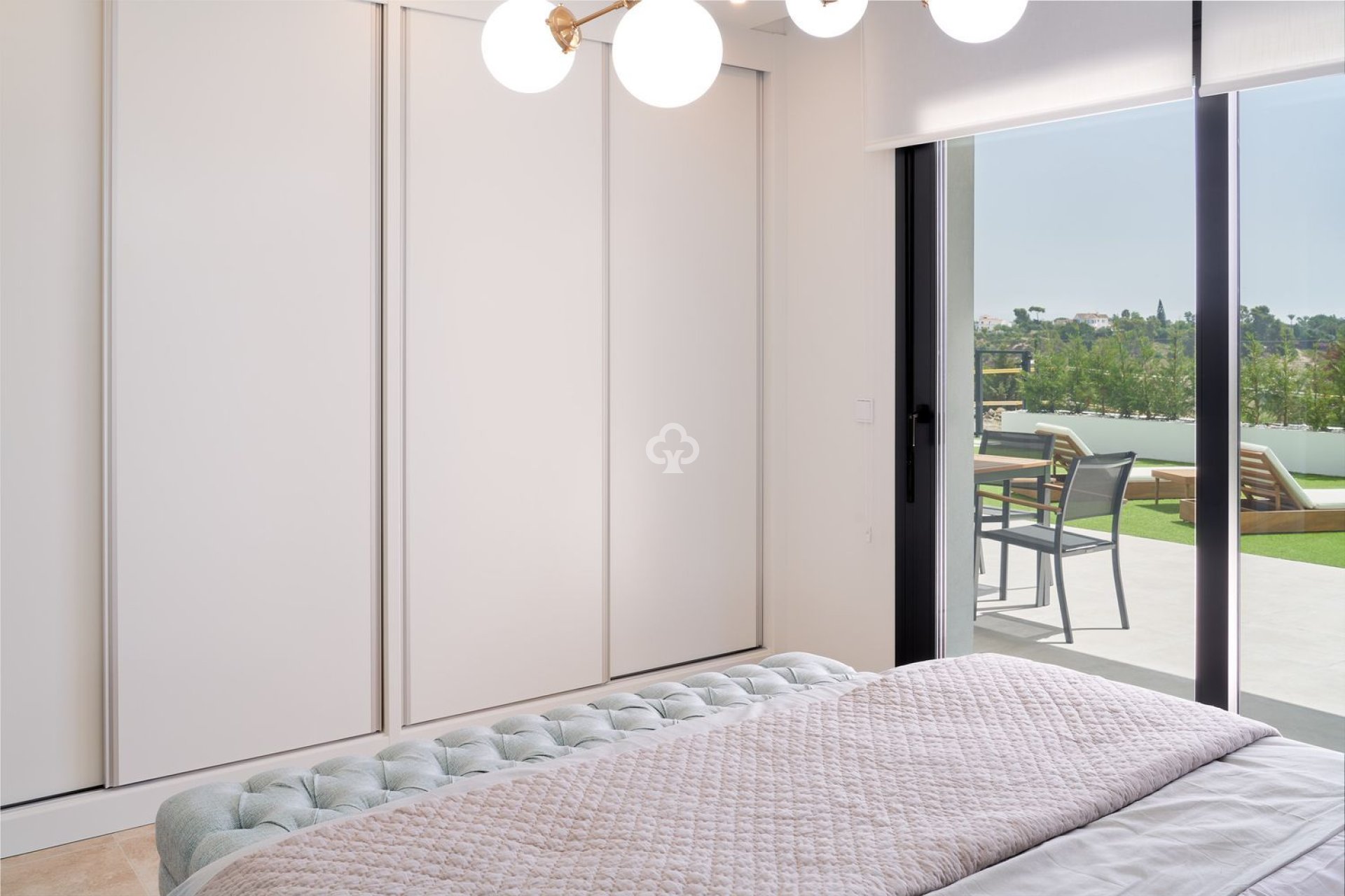 New Build - Bajos -
Estepona - Calle pico Alcazaba s/n