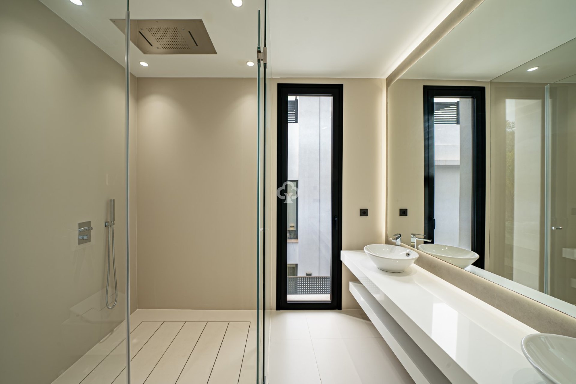 New Build - Villas -
Marbella - 29660