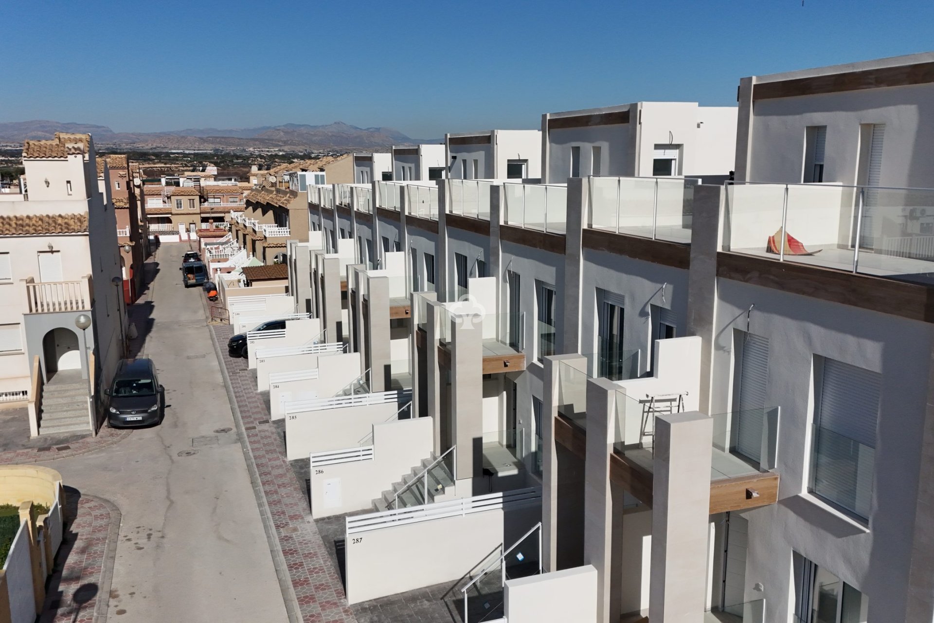 Nybyggnation - Adosados -
Gran Alacant