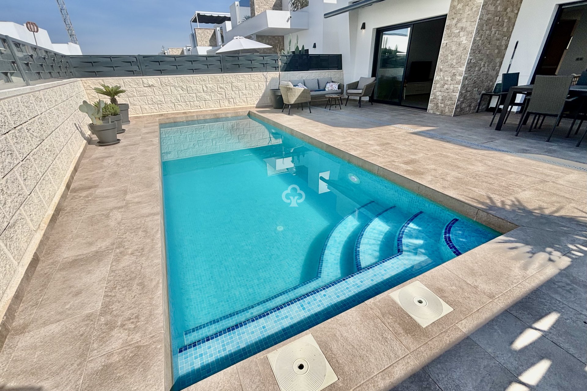 Nybyggnation - Villa -
Benijofar