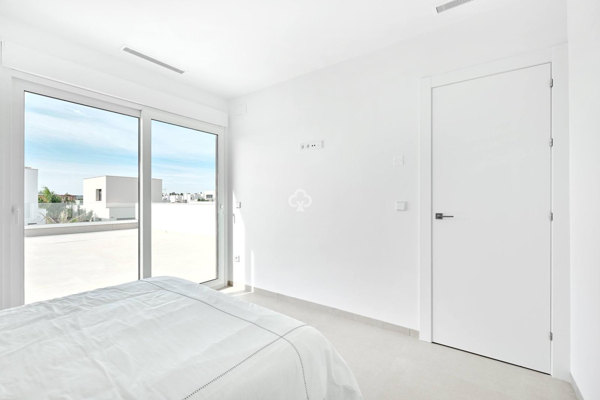 Nybyggnation - Villa -
Los Montesinos - 03187