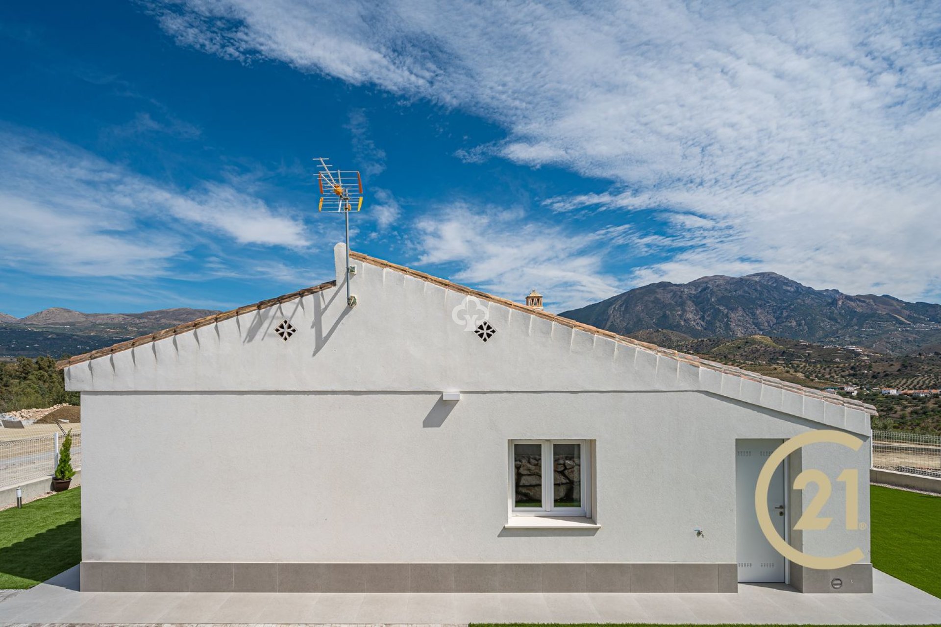 Nybyggnation - Villa -
Viñuela