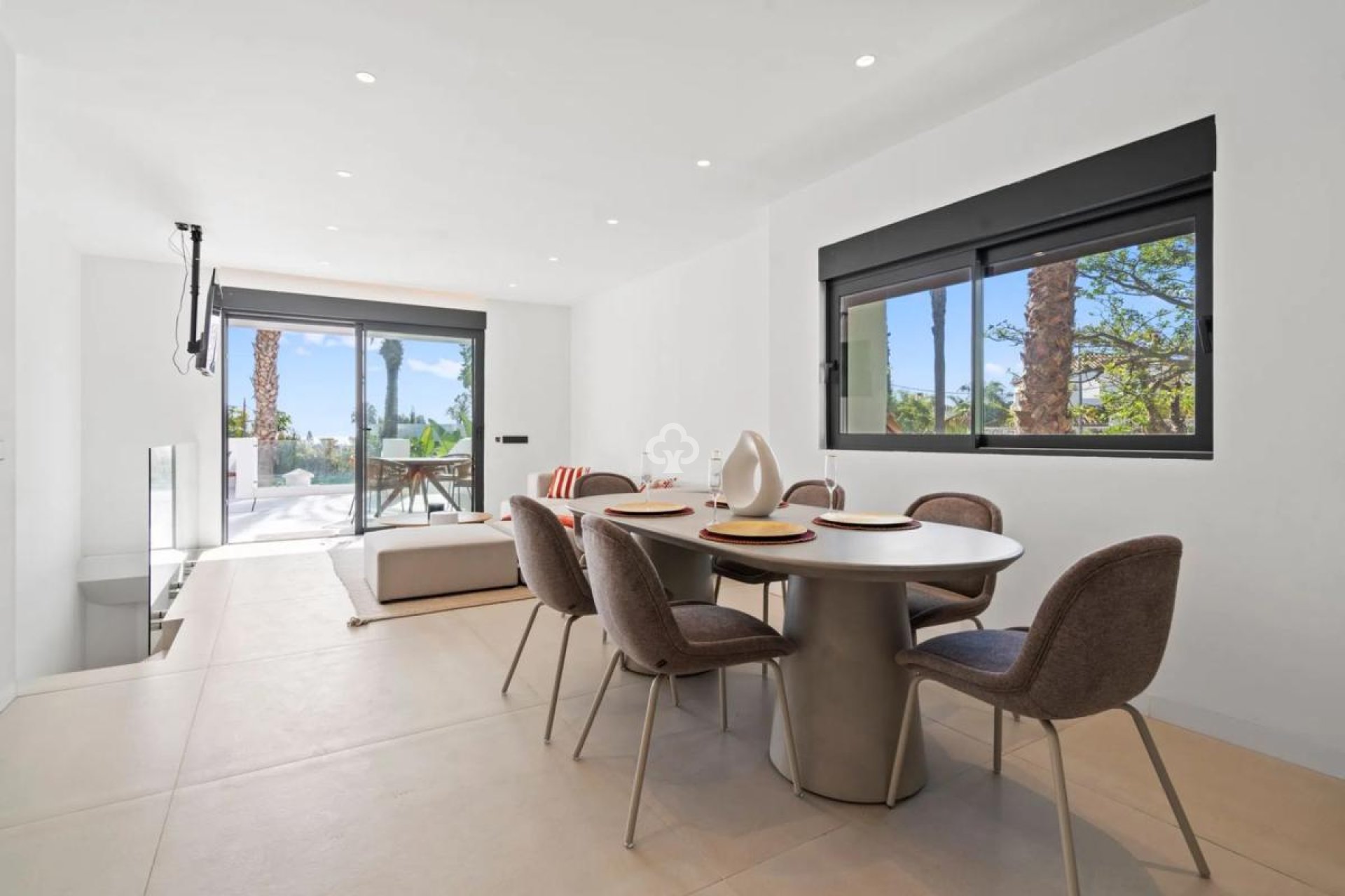 Obra nueva - Adosados -
Estepona - Calle Tolox, 8