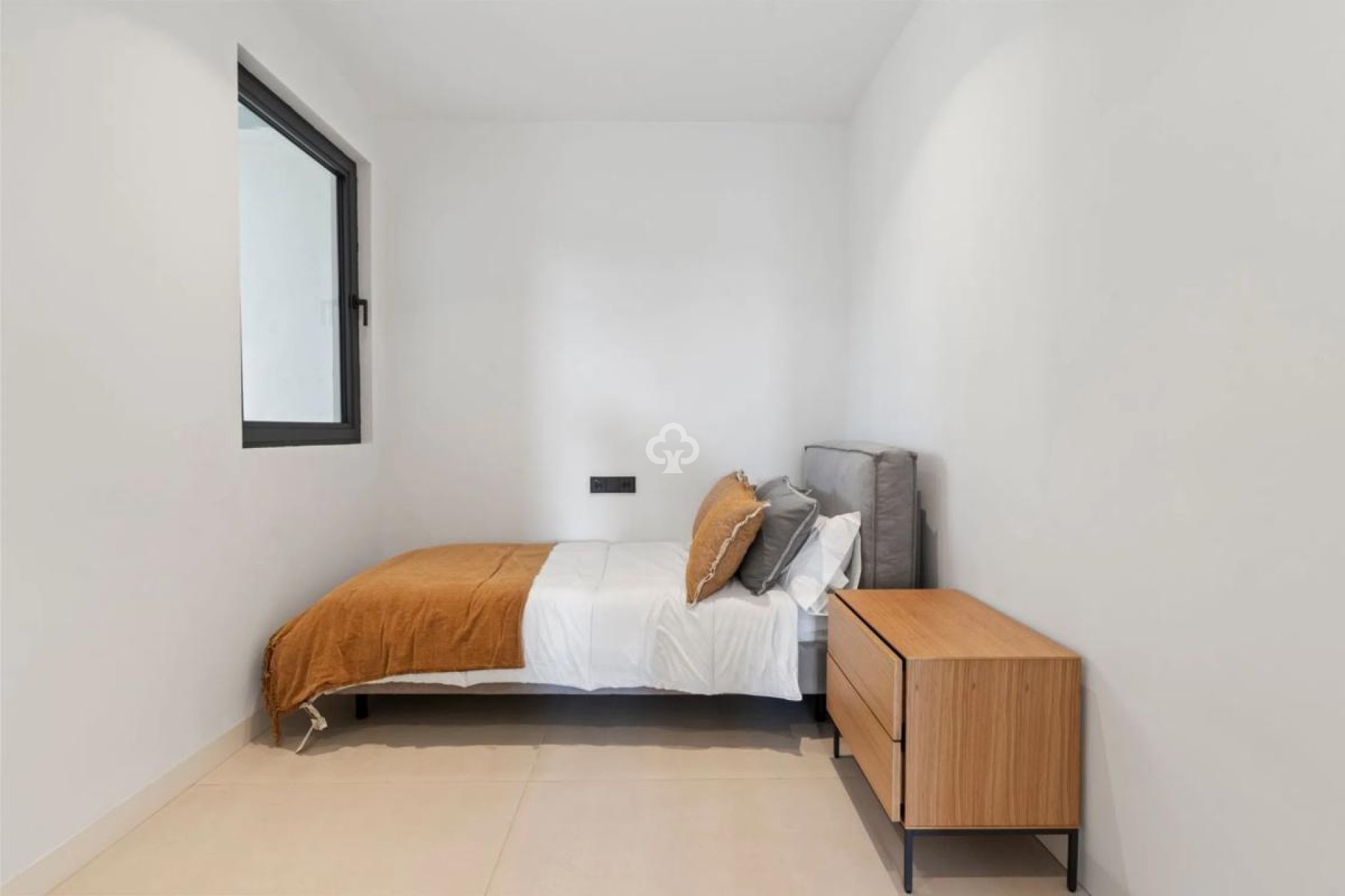 Obra nueva - Adosados -
Estepona - Calle Tolox, 8